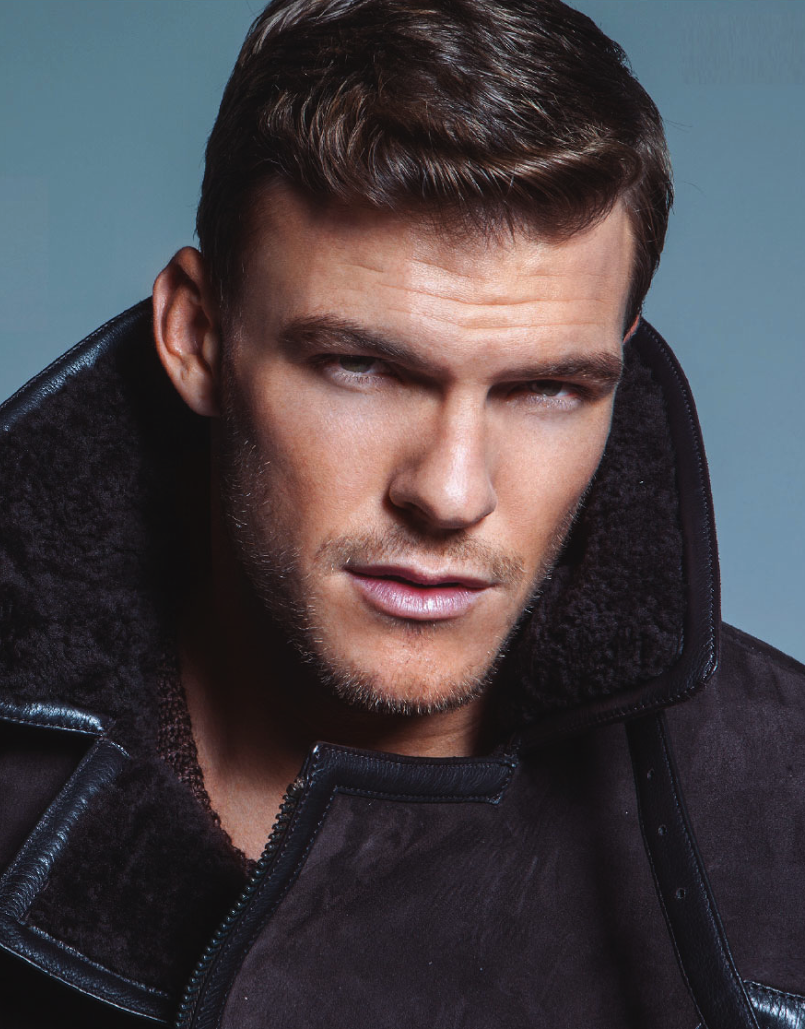 Alan Ritchson Images. 