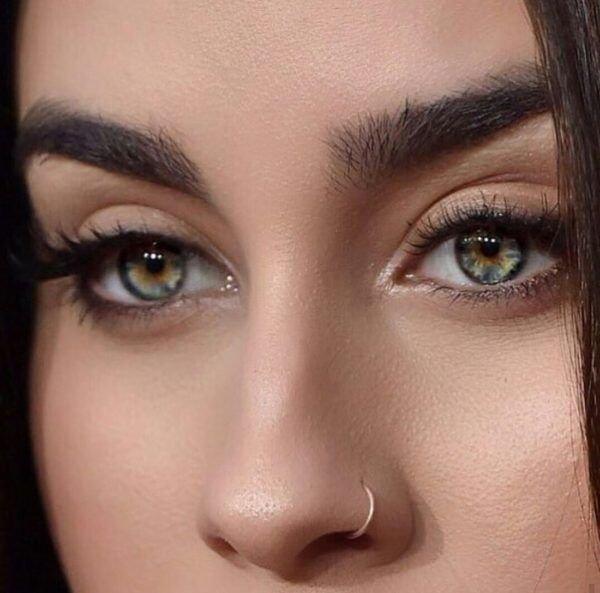 singer green eyes music Lauren Jauregui Image