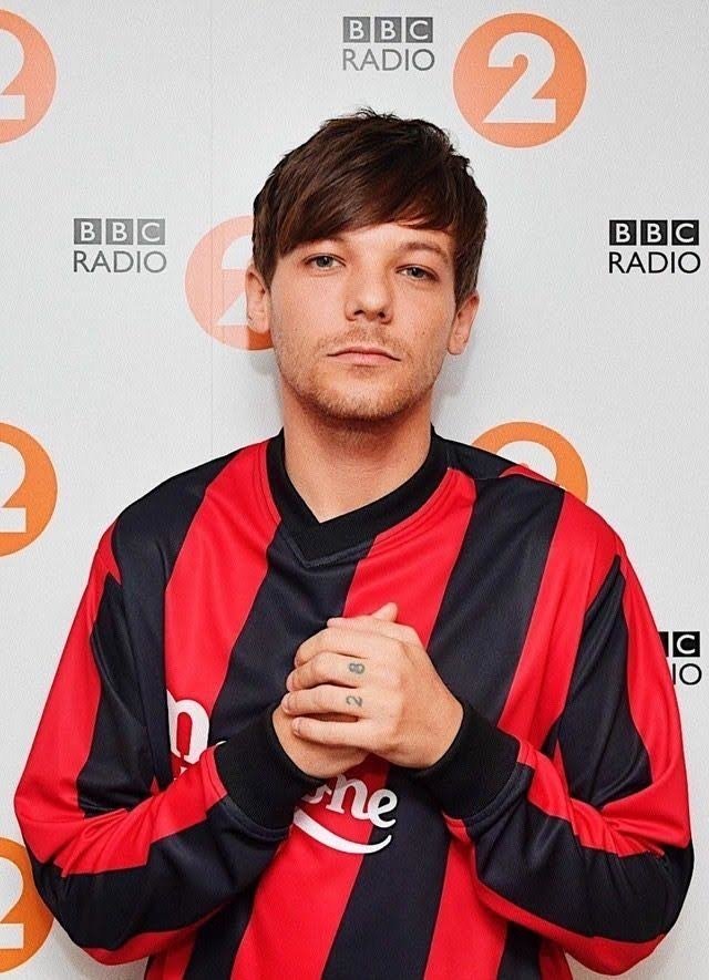singer One Direction music Louis Tomlinson Image