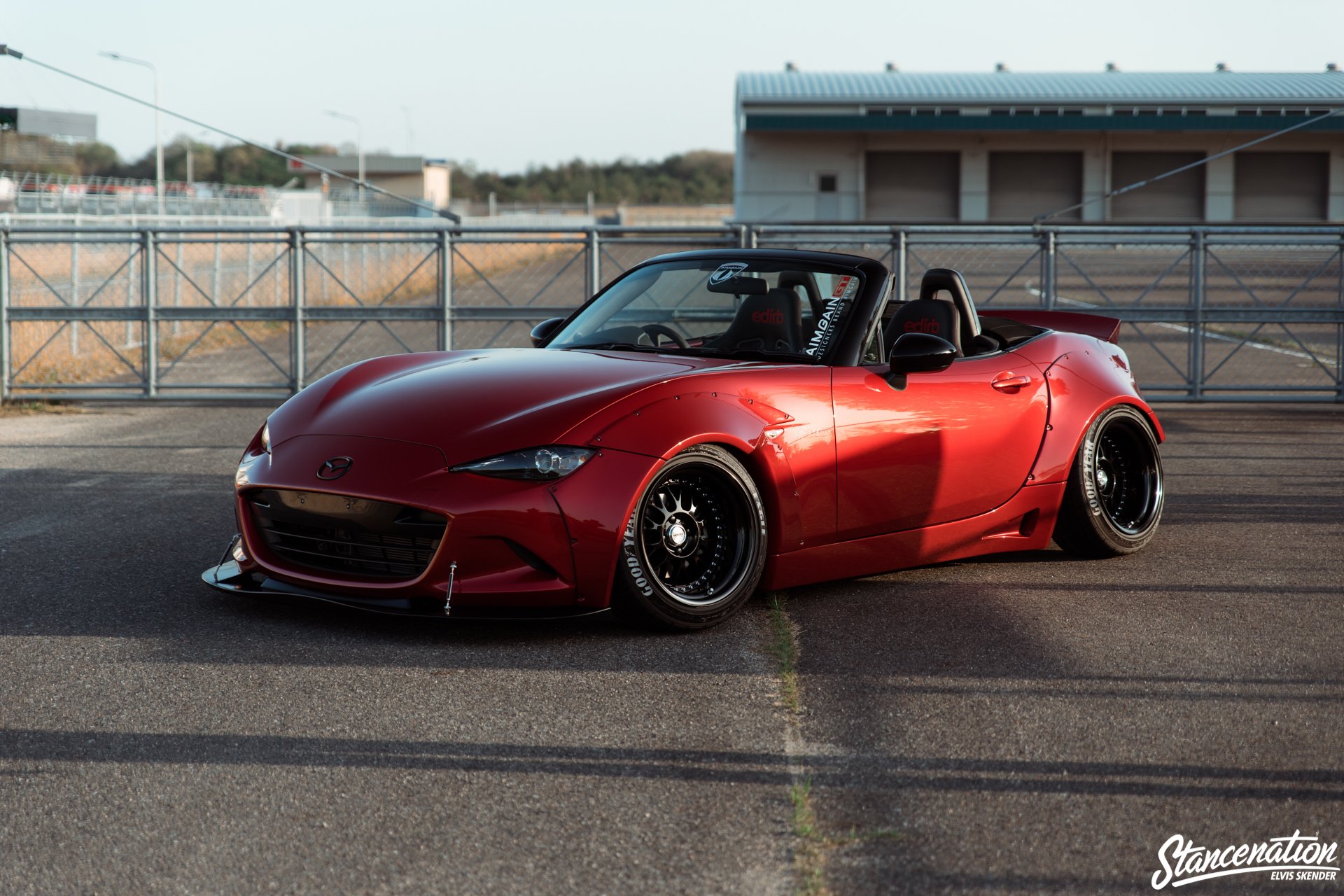 Mazda Miata - Desktop Wallpapers, Phone Wallpaper, PFP, Gifs, and More!