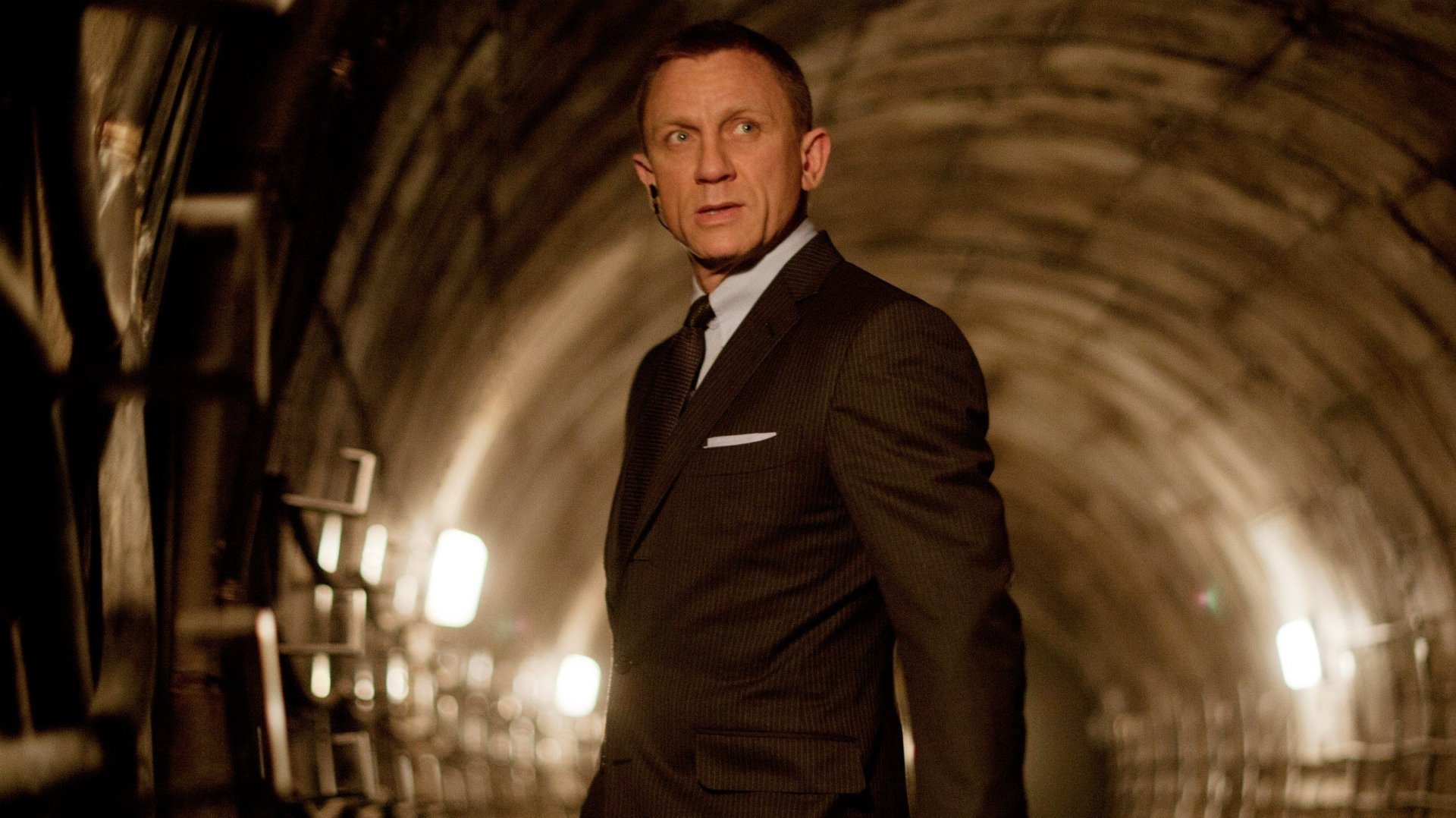 movie Spectre (Movie) Image
