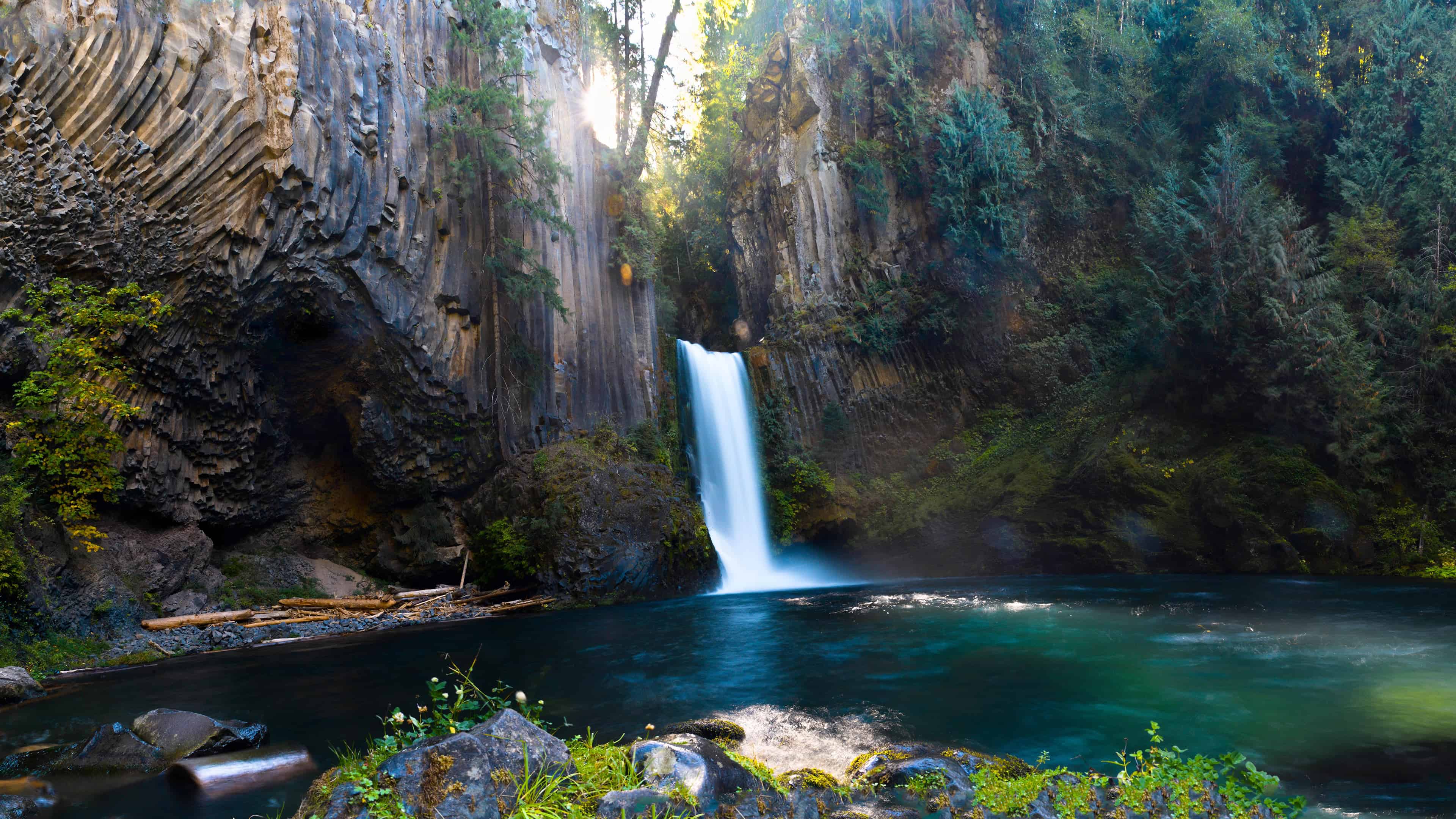 Внутренние водопады. Водопад Мосбрей, США. Водопады АИР-Терджун-Меньюсоп. Водопад Джирхва. Каньон реки Колумбия.