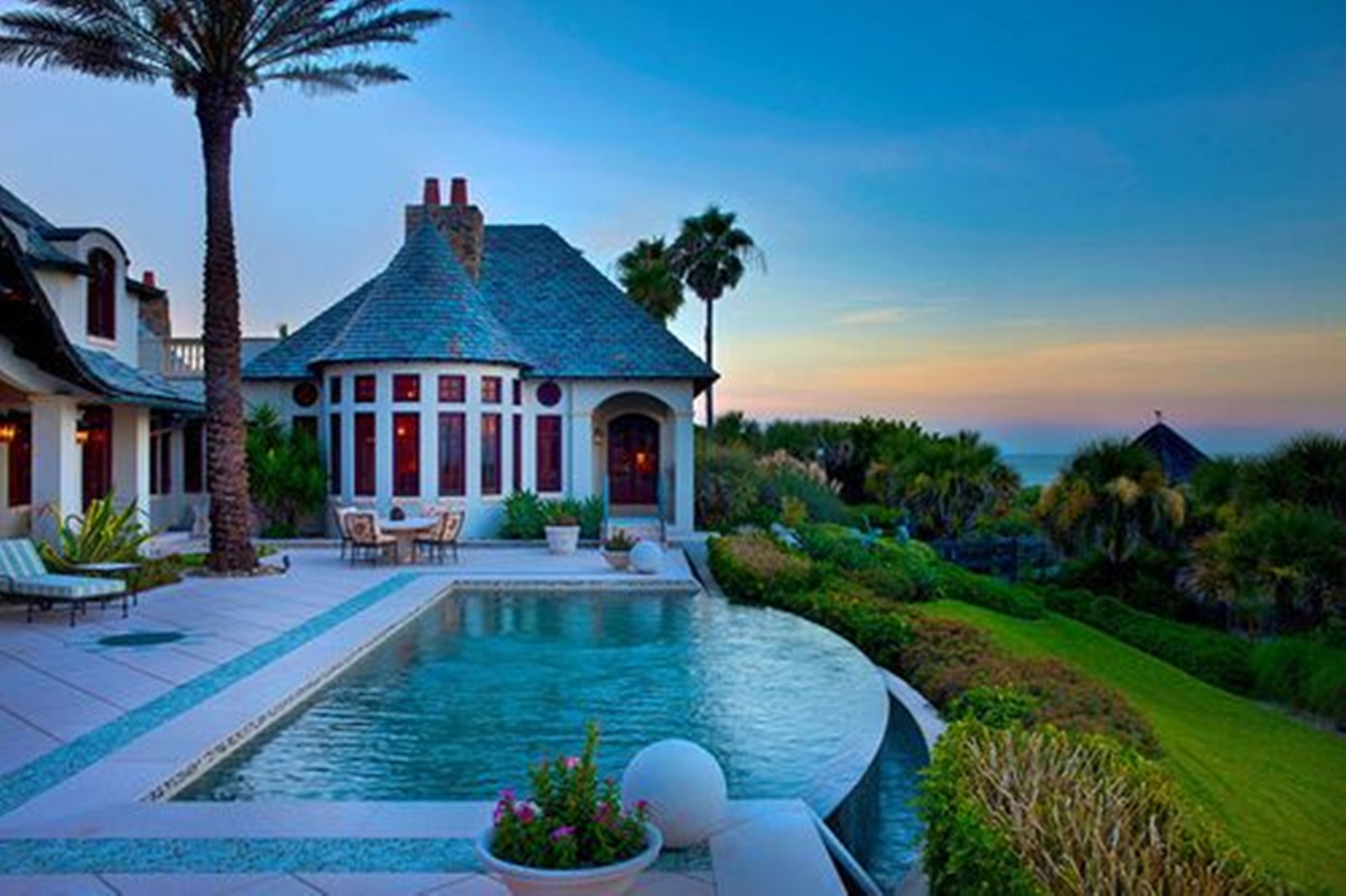 Сделай дом мечты. Тверия виллы. Дом с бассейном и садом. Красивый домик. Красивые дома.