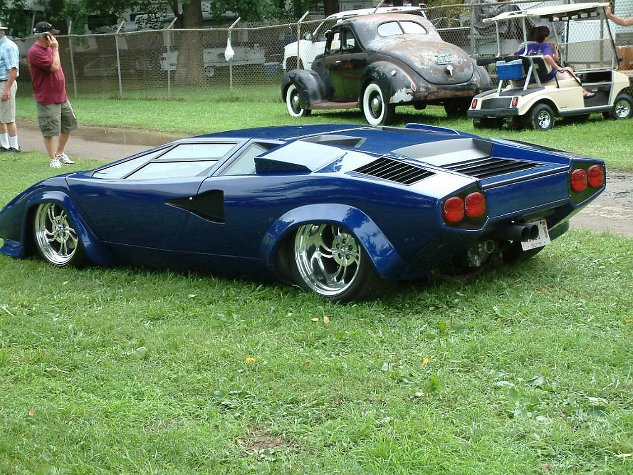 Lamborghini Countach Picture