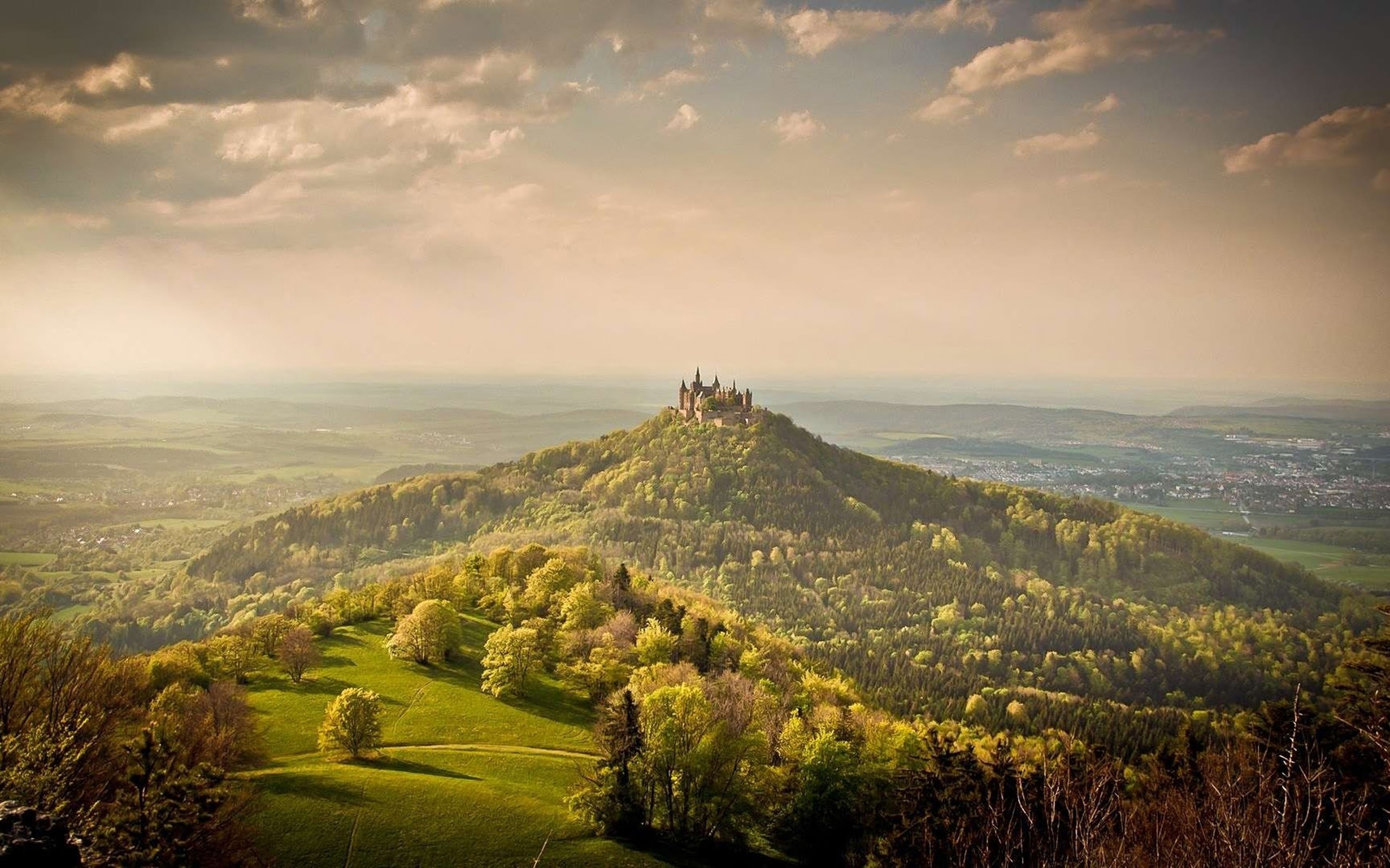 Hohenzollern Castle Picture