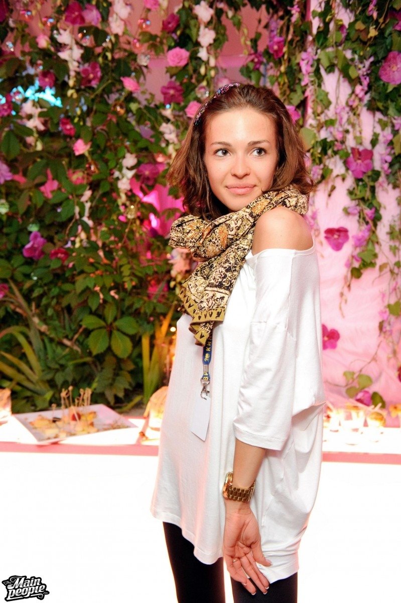 woman Agnia Ditkovskite Image