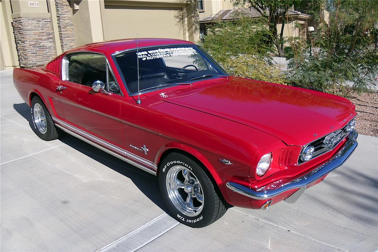 Ford Mustang 1965 Front