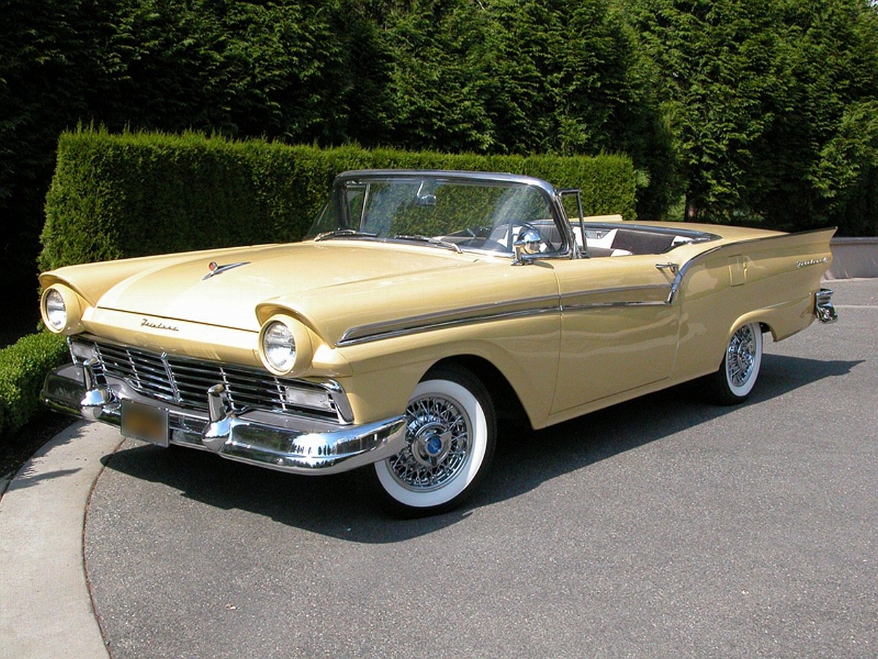  1957 Fairlane