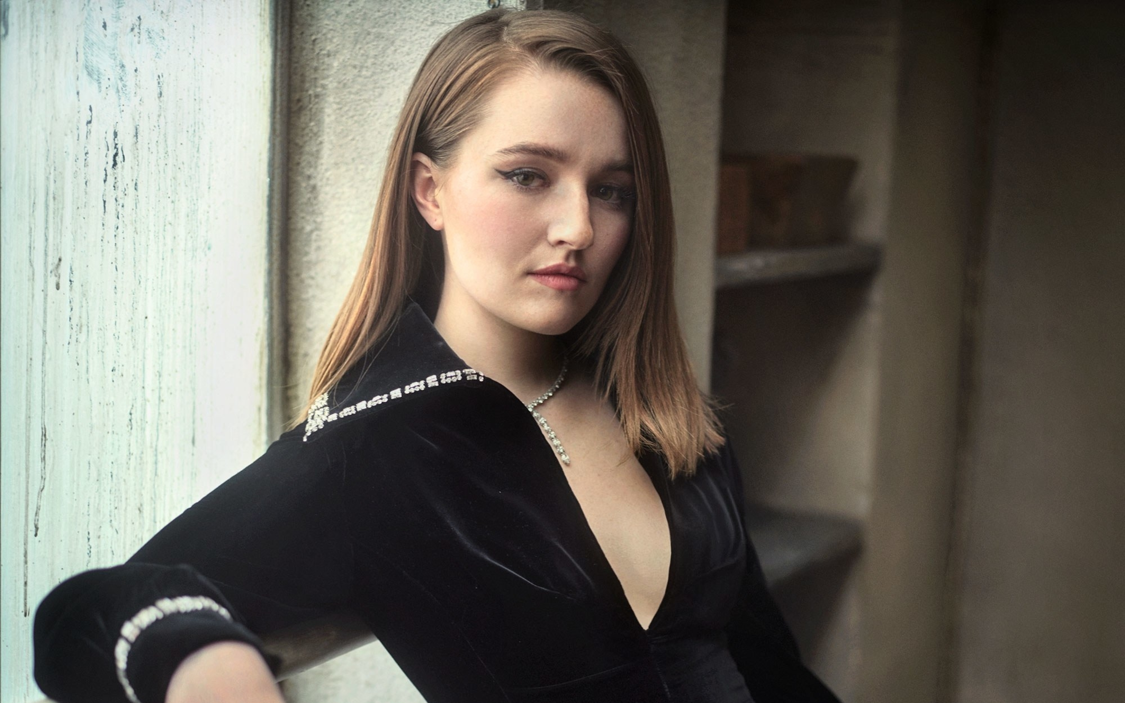 Kaitlyn dever images
