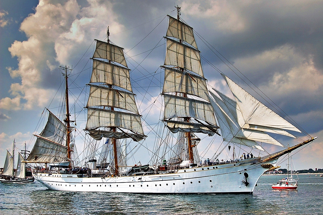 Ship Picture - Image Abyss