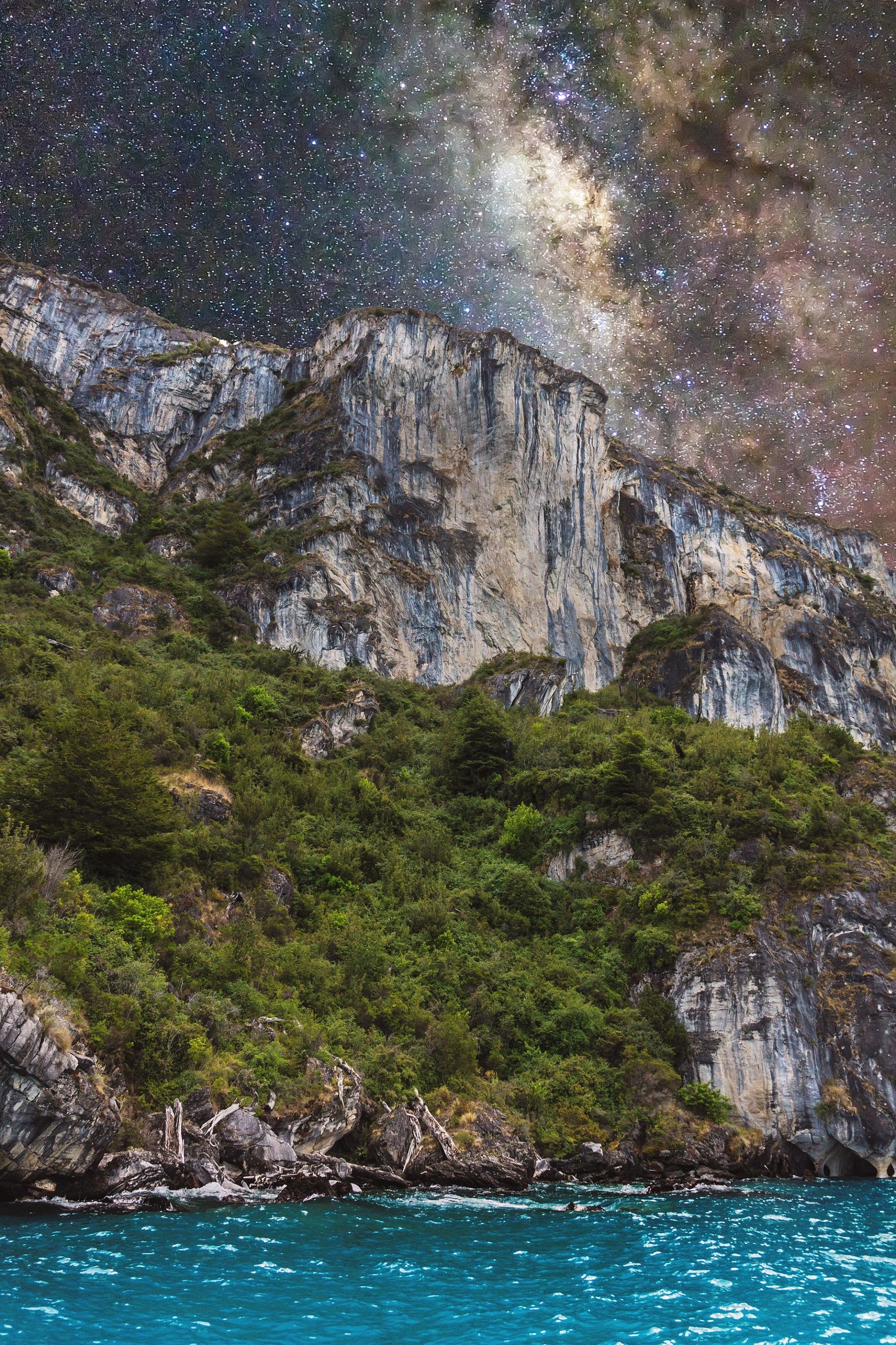  Milky Way over Patagonian mountain - Chile
