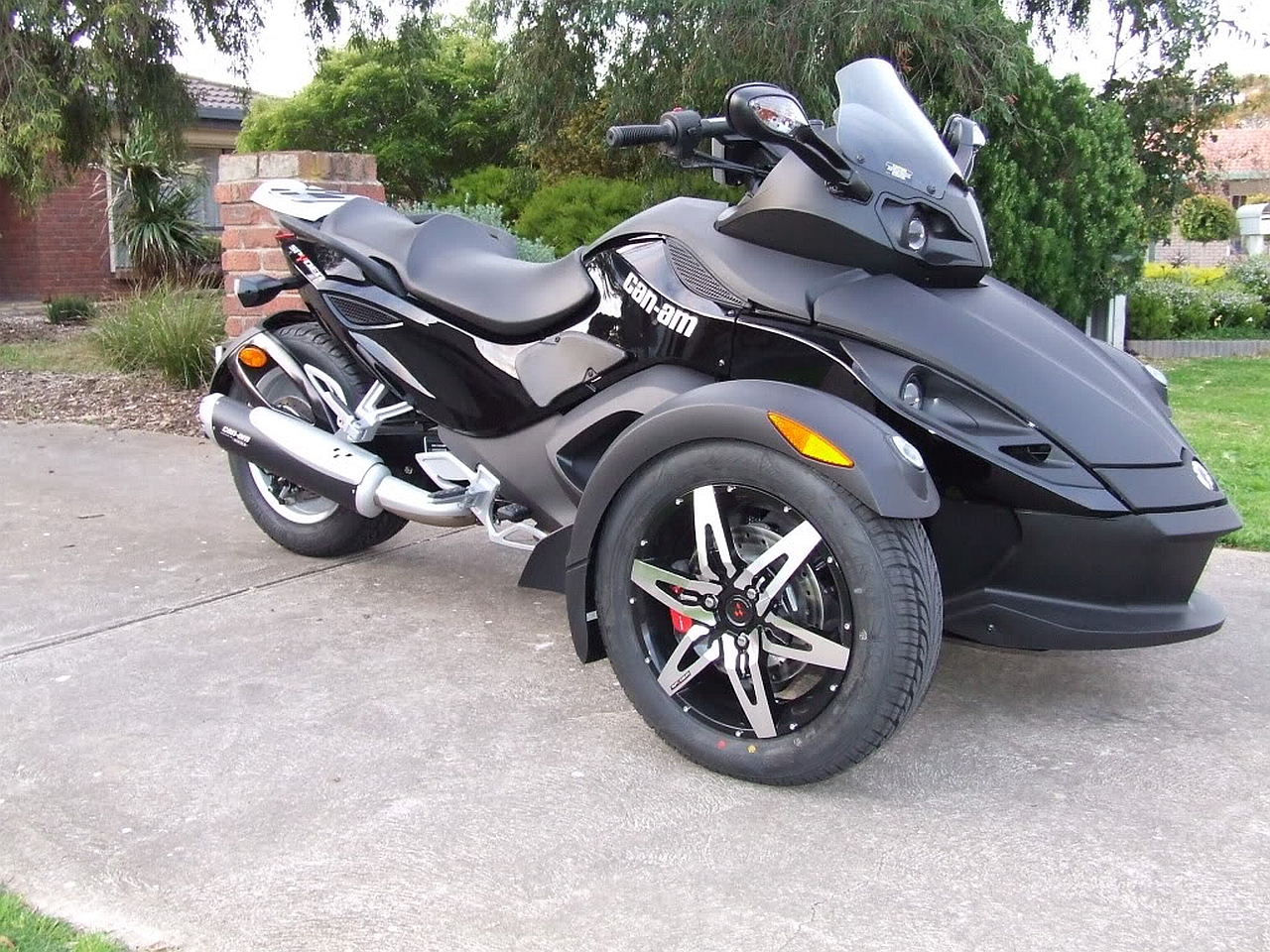 Can-Am Spyder Picture - Image Abyss