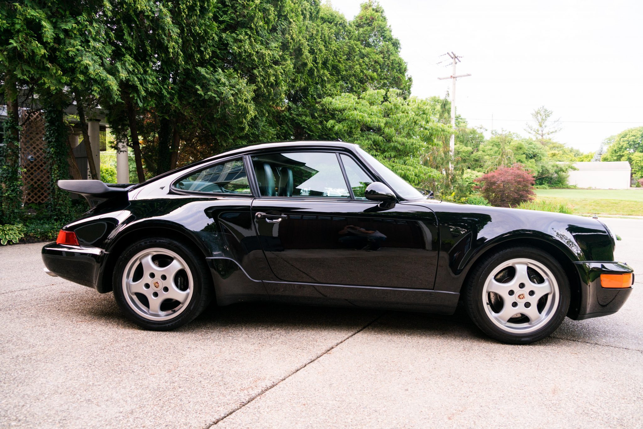 1991 Porsche 911 (964) Turbo - Image Abyss