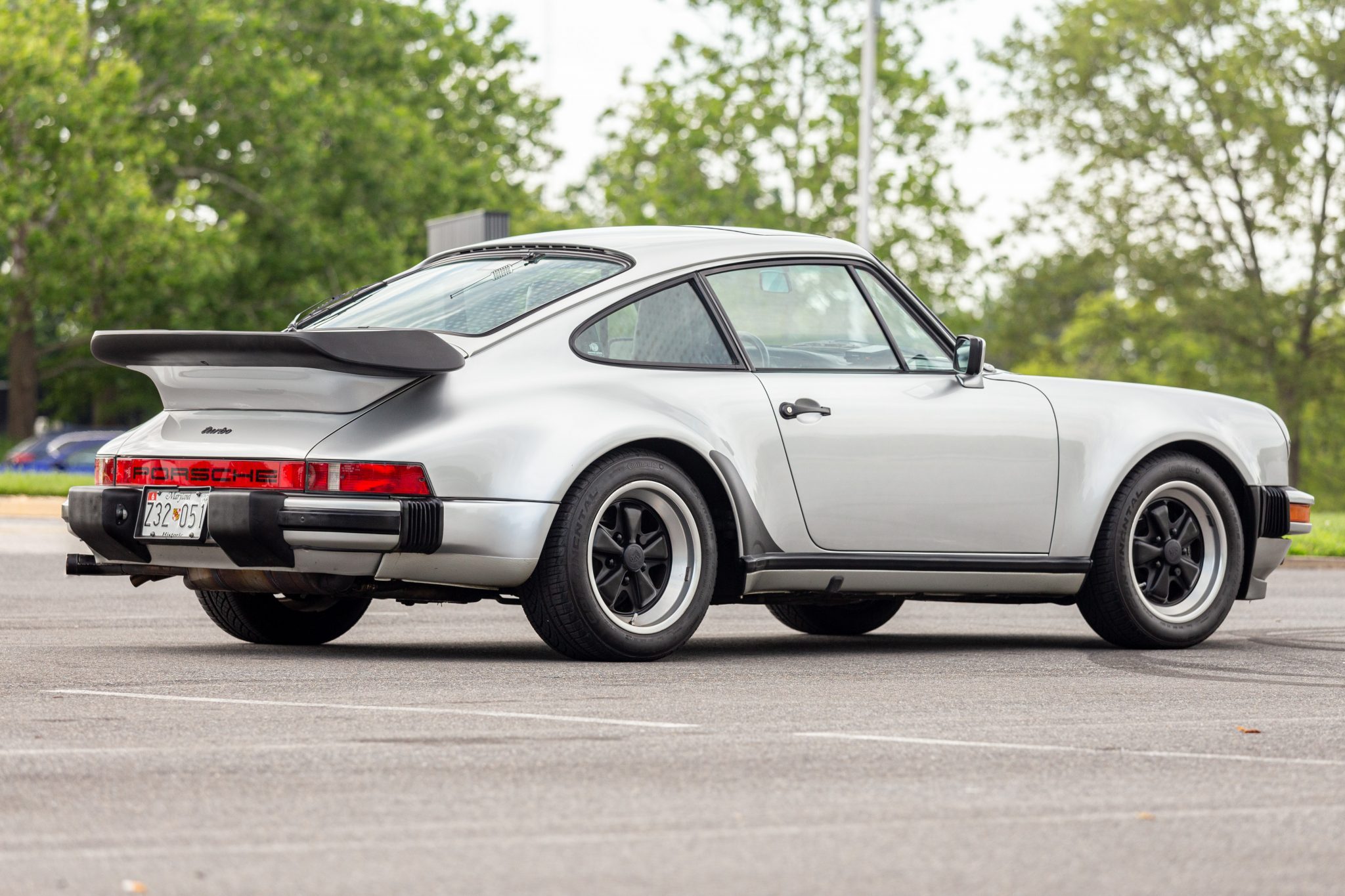 1986 Porsche 911 (930) Turbo - Image Abyss