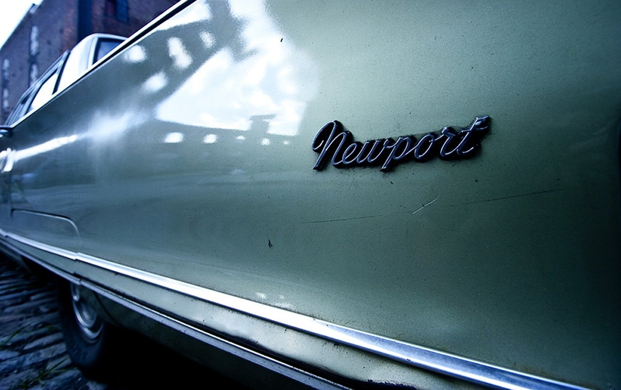vehicle chrysler newport Image