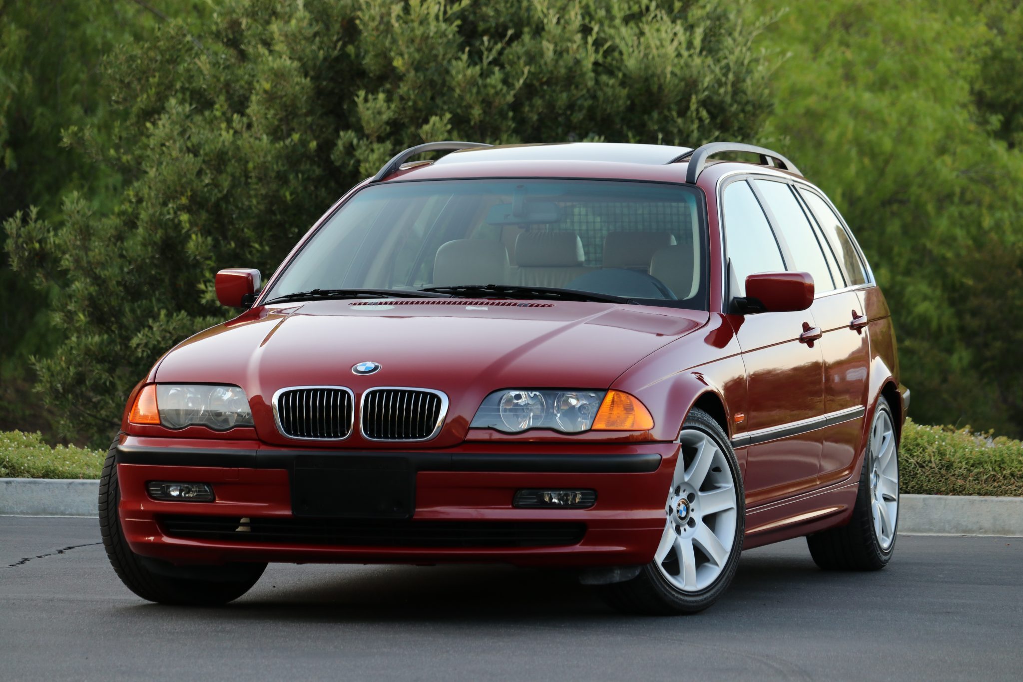 2001 BMW 325i Sport Wagon