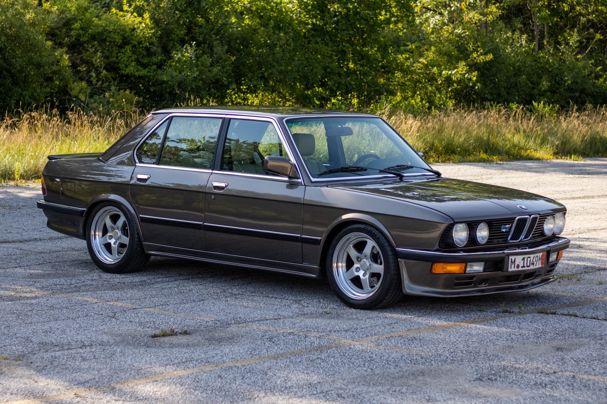 1986 BMW 535i - Image Abyss