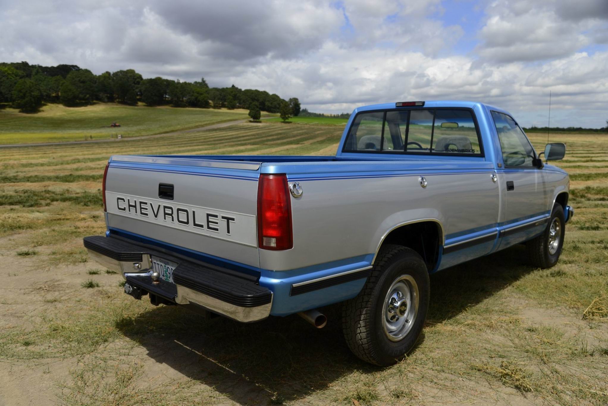 1994 Chevrolet C2500 Silverado - Image Abyss