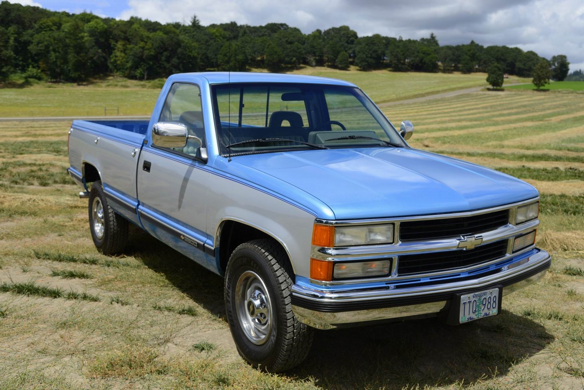 1994 Chevrolet C2500 Silverado - Image Abyss