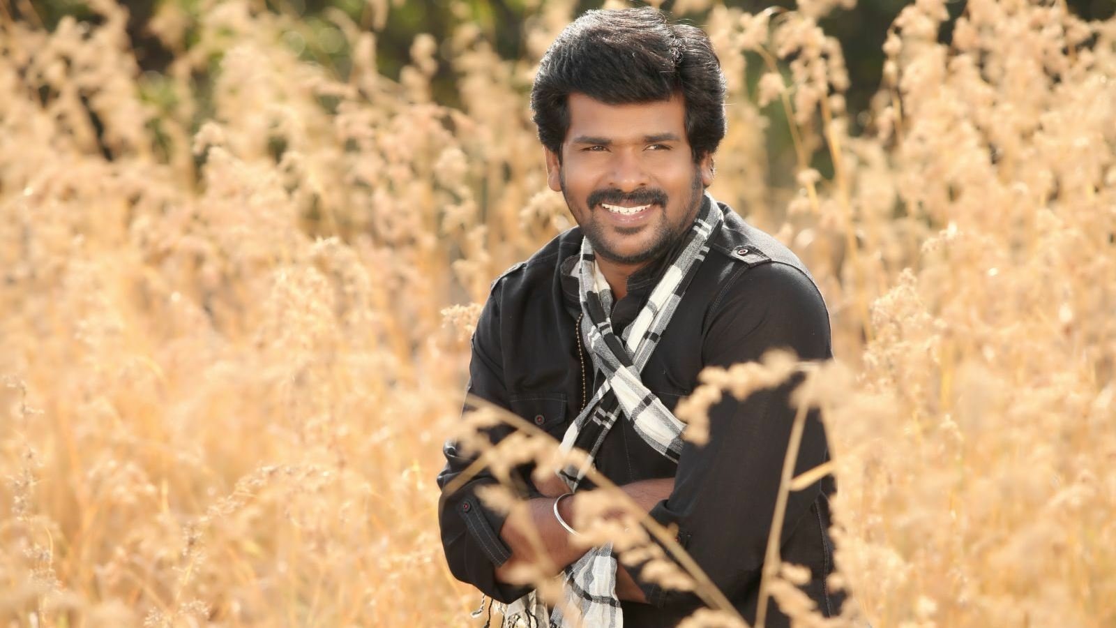 movie Naalu Peru Naalu Vithama Pesuvanga Image