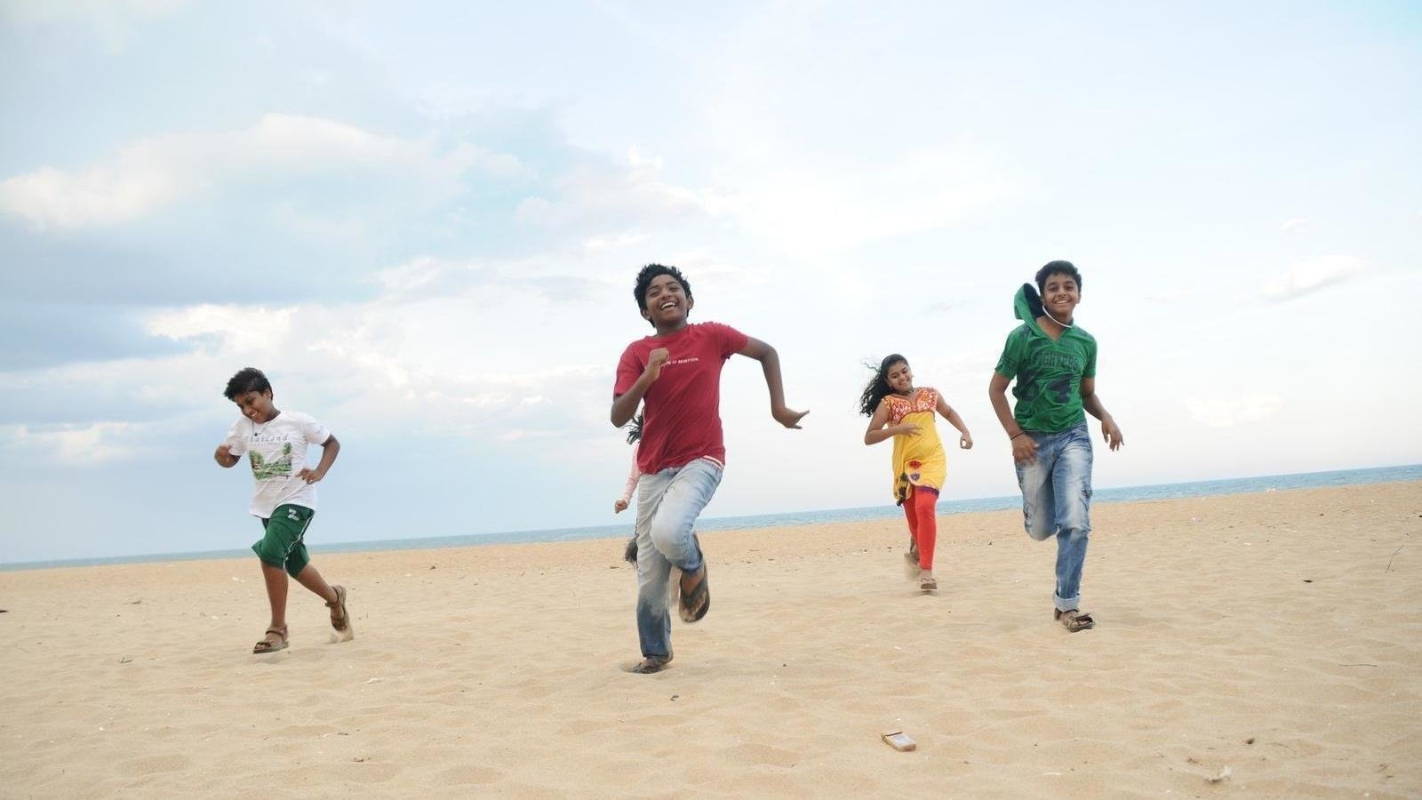 movie Azhagu Kutti Chellam Image