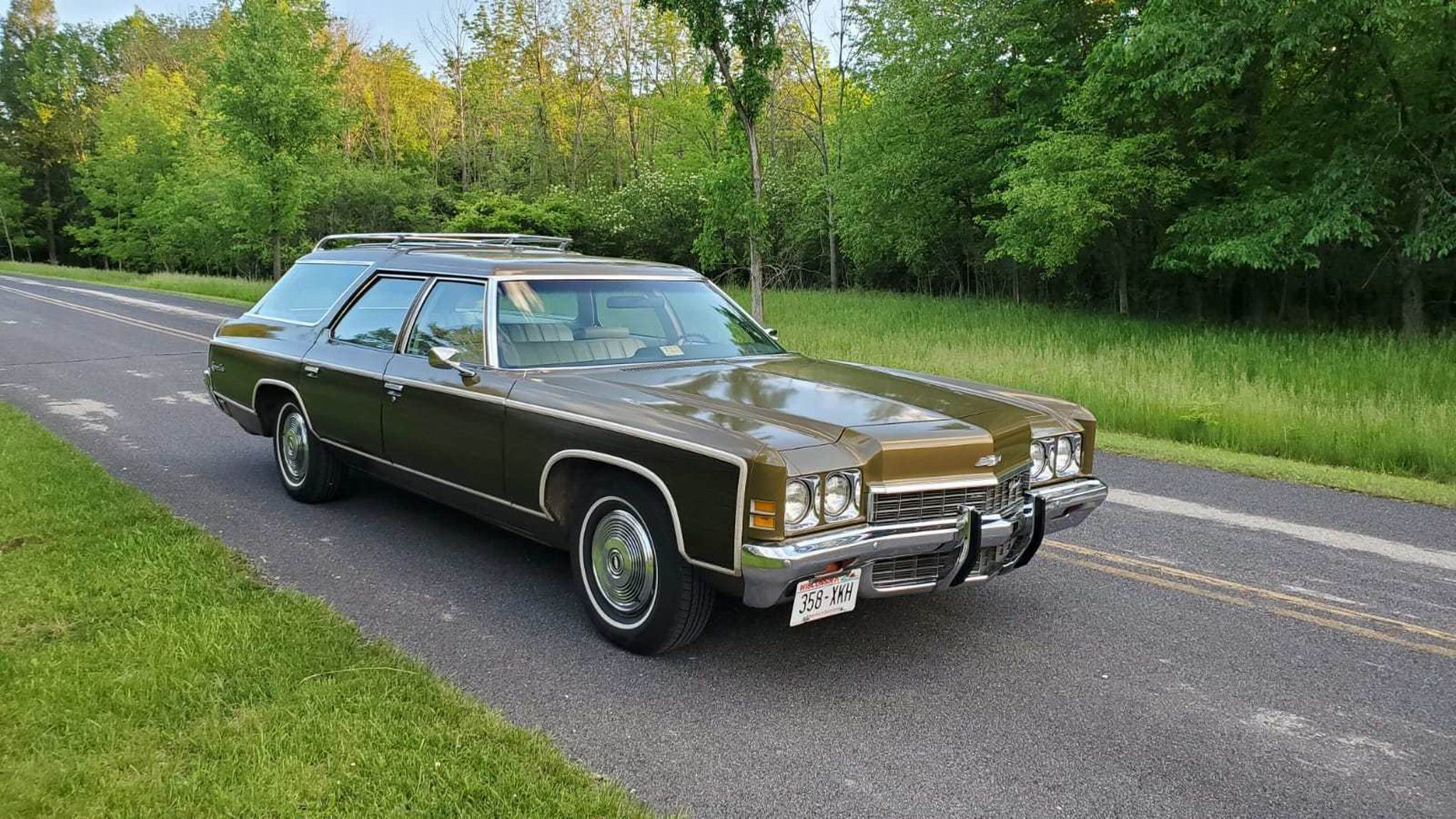 1972 Chevrolet Kingswood Estate - Image Abyss