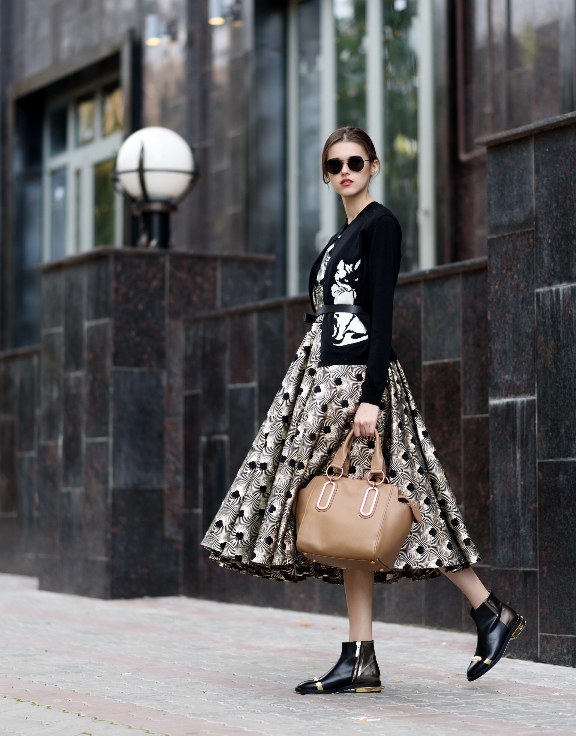 Download Fashion Style Woman Model Image