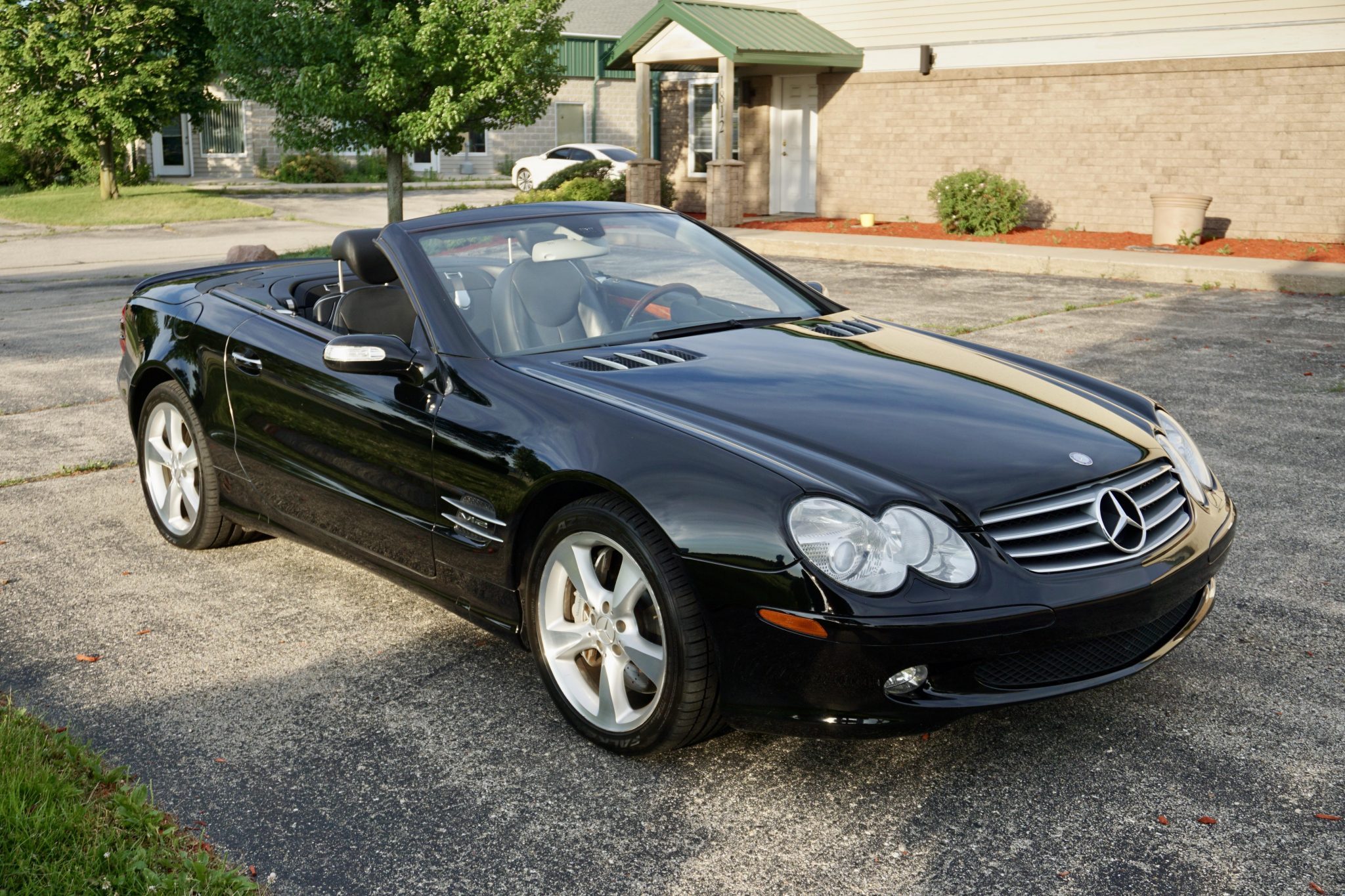 Download Convertible Vehicle Mercedes-Benz SL600 Image