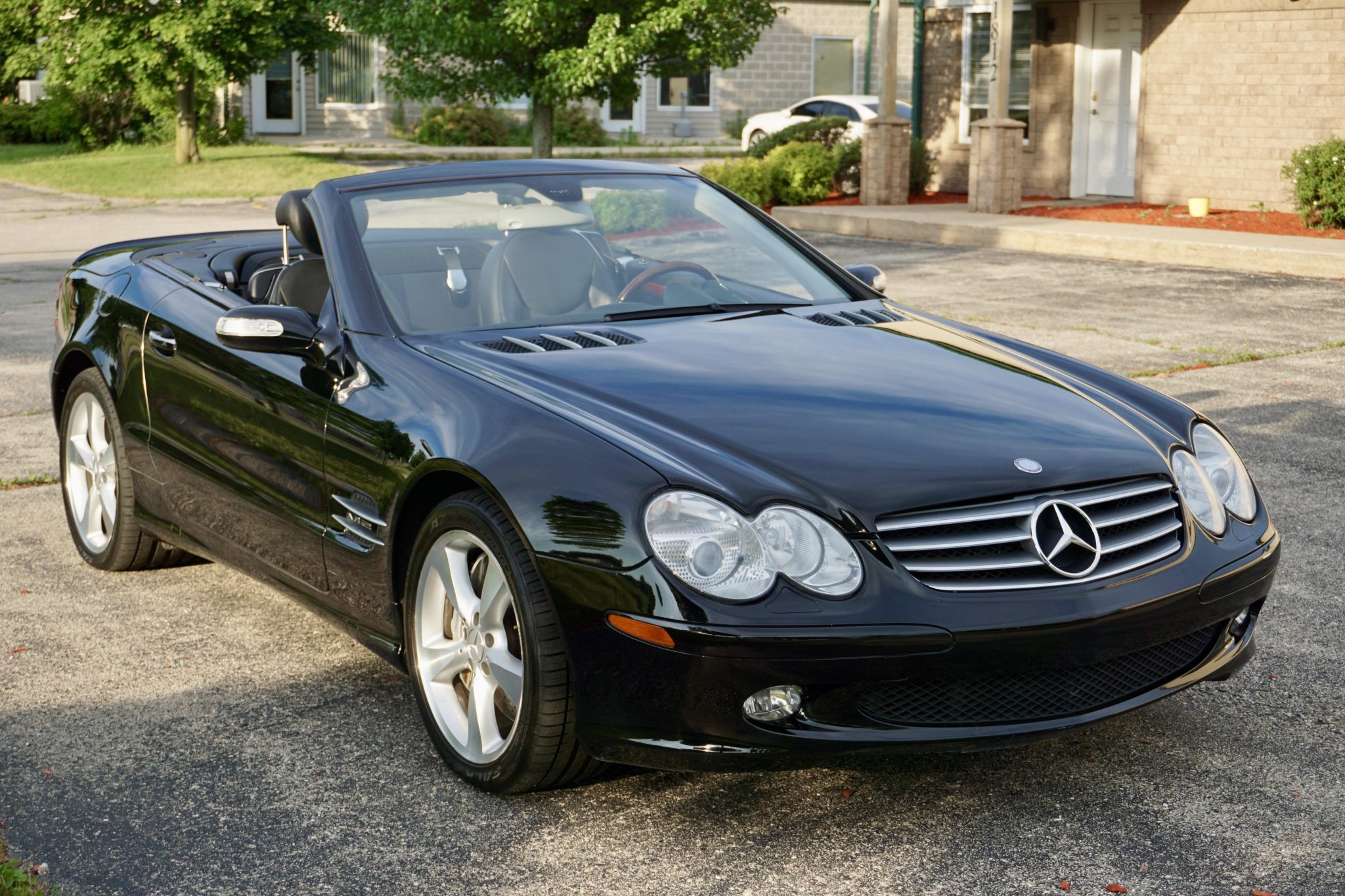 2005 Mercedes-Benz SL600 5.5 Twinturbo V12 - Image Abyss