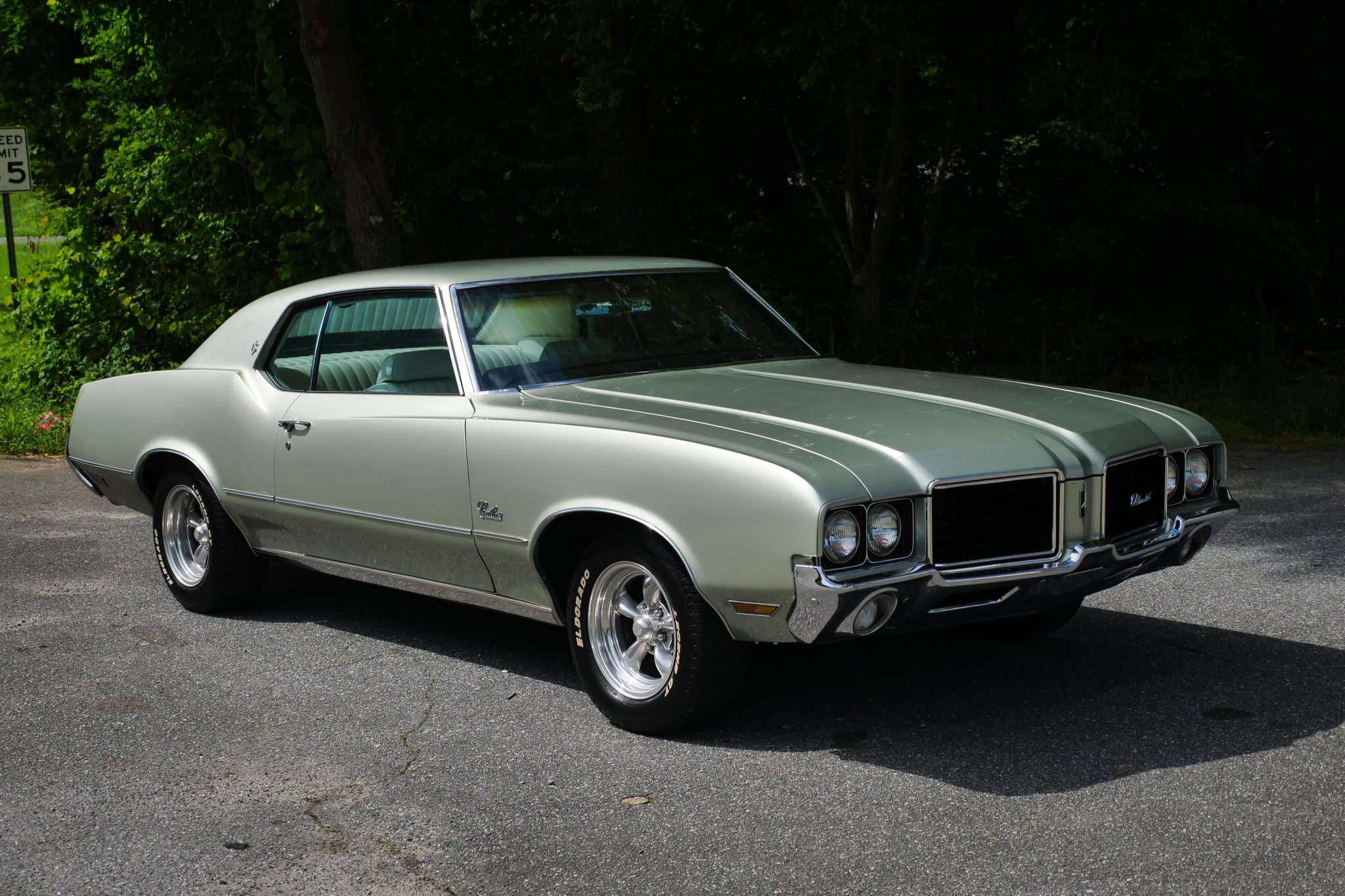 1972 Oldsmobile Cutlass Supreme Image Abyss