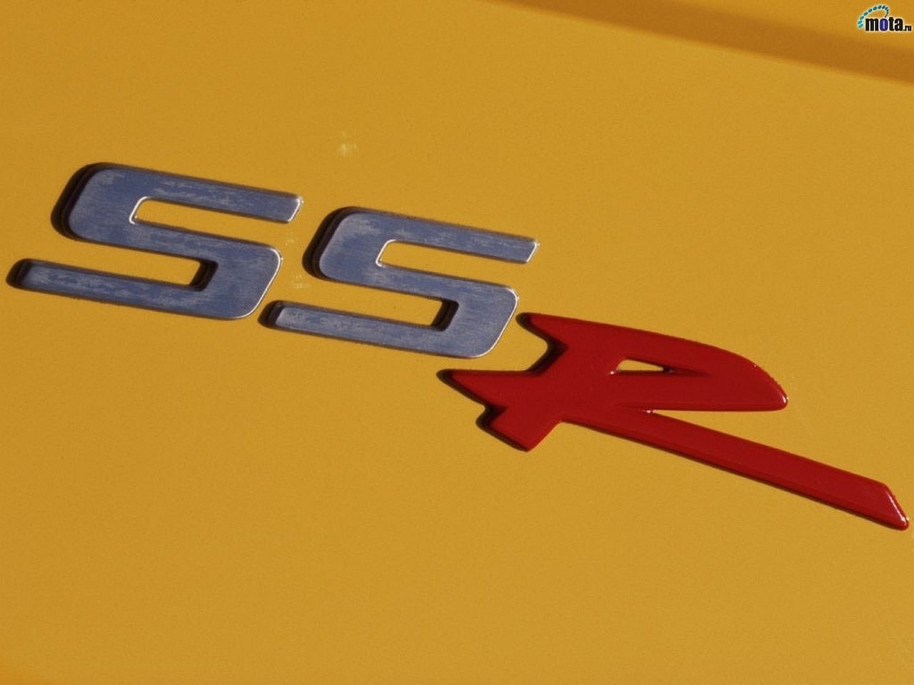 vehicle chevrolet ssr Image