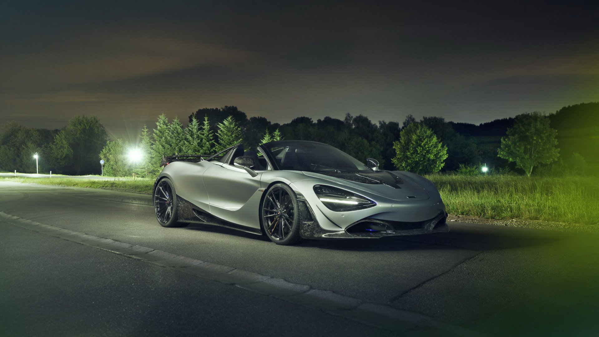car McLaren vehicle McLaren 720S Image
