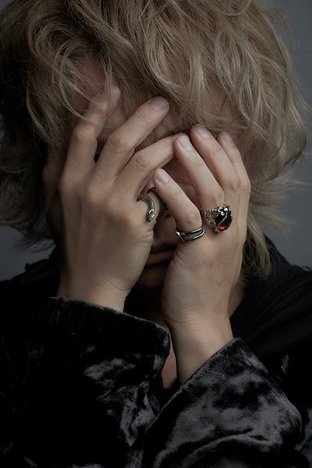 Download Music HYDE Image