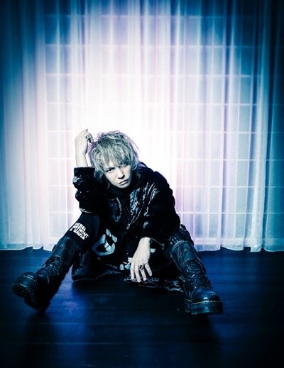 HYDE - Desktop Wallpapers, Phone Wallpaper, PFP, Gifs, and More!