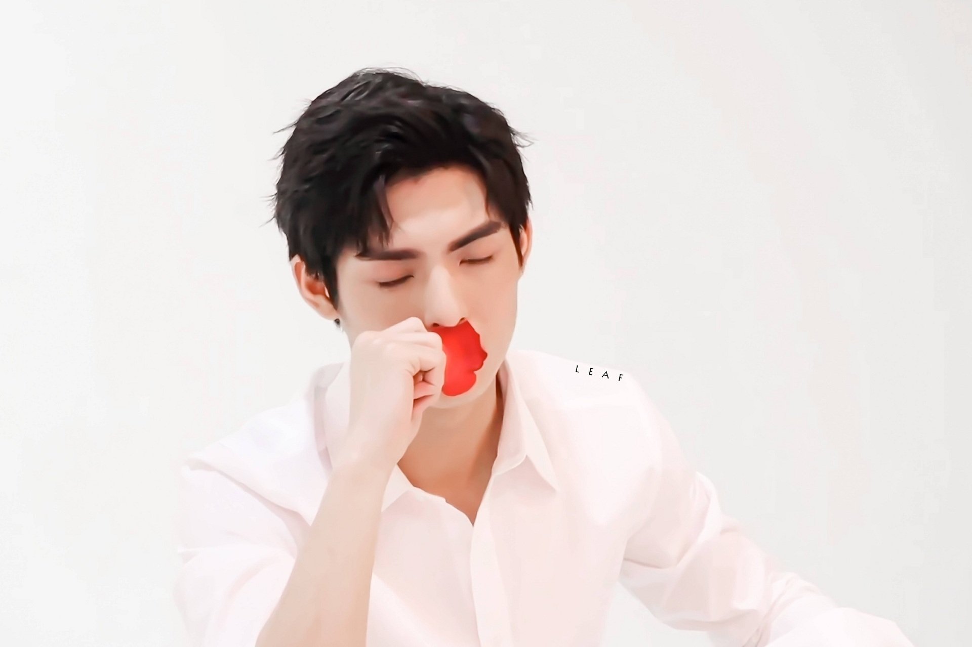Celebrity Wang Hao Xuan Image