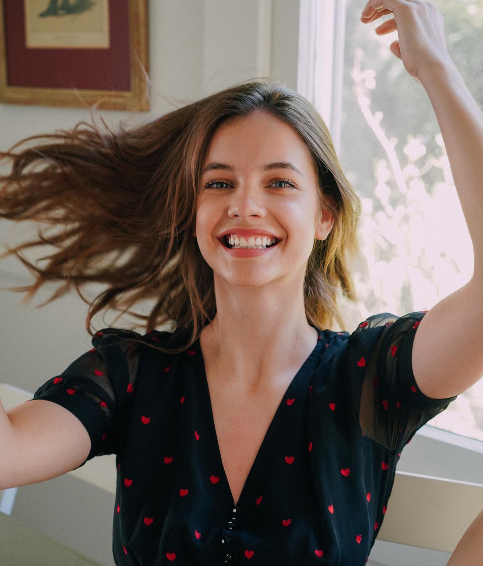 smile blue eyes brunette model Hungarian Celebrity Barbara Palvin Image