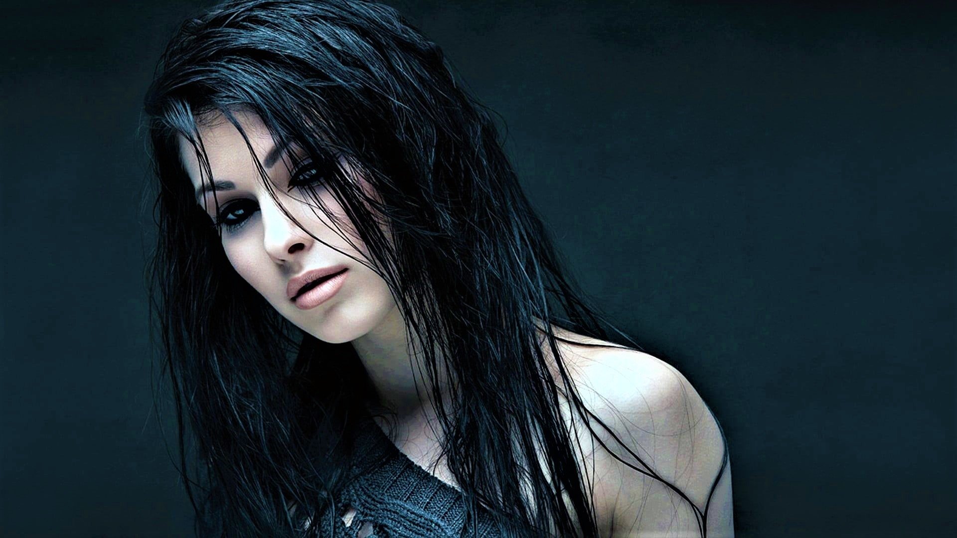 Download Long Hair Woman Model Image