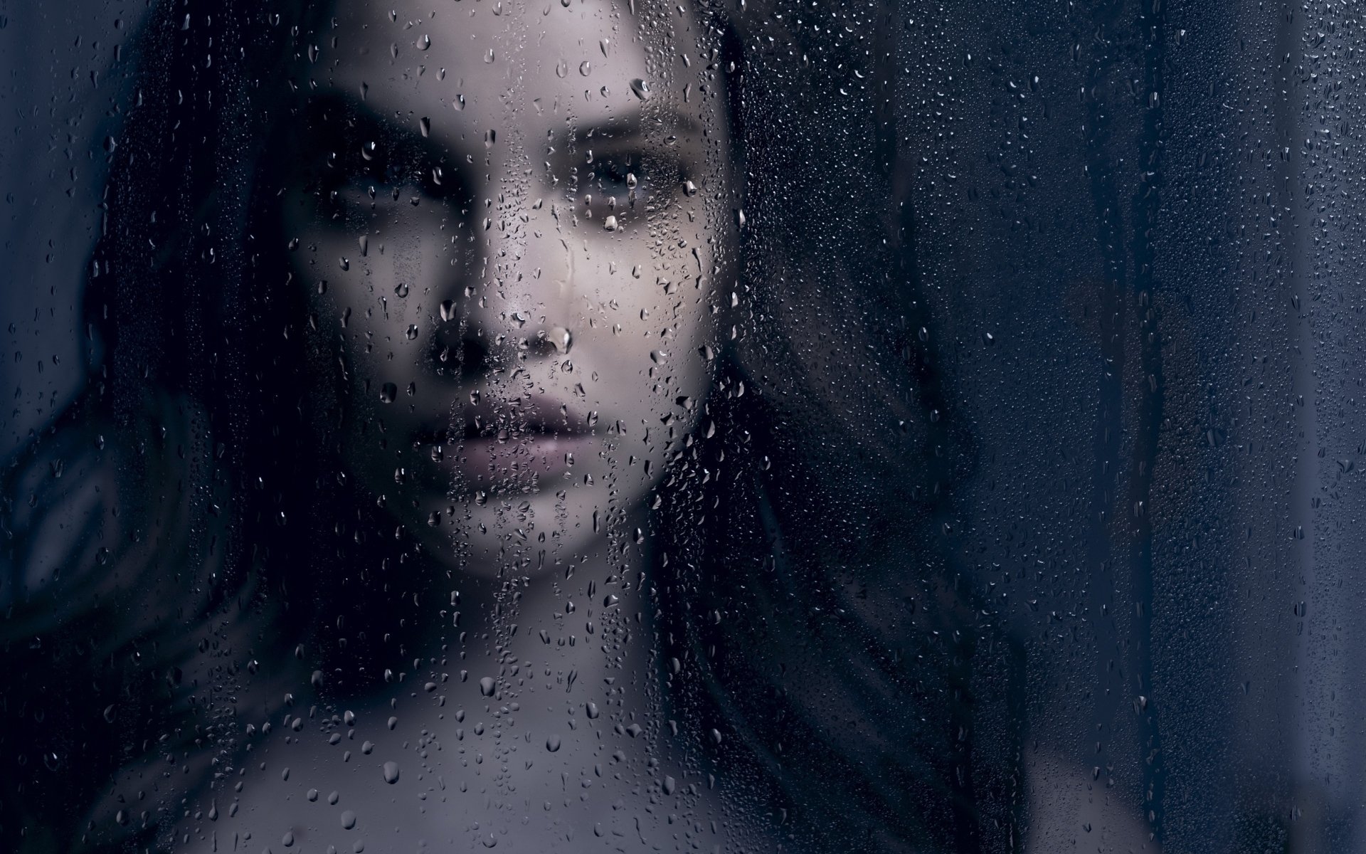 stare Celebrity Barbara Palvin Image