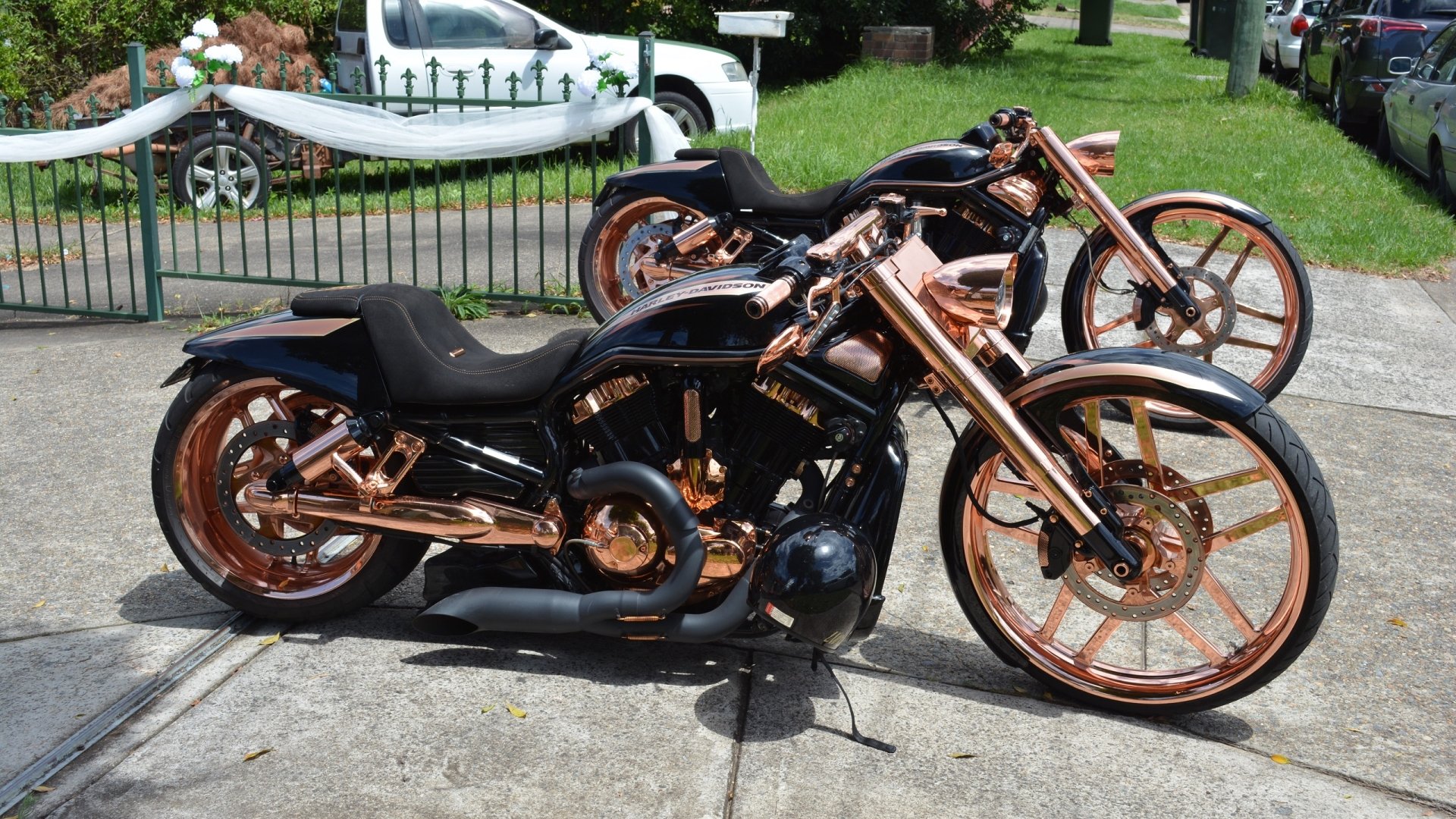  Gold and Black Custom Harley Davidson Motorbikes