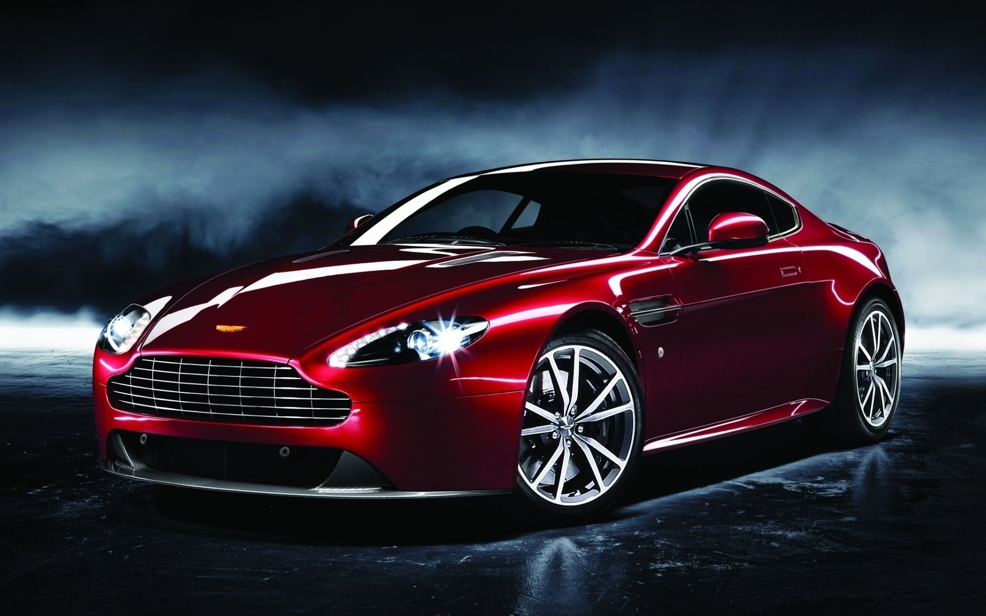 vehicle Aston Martin Dragon 88 Image