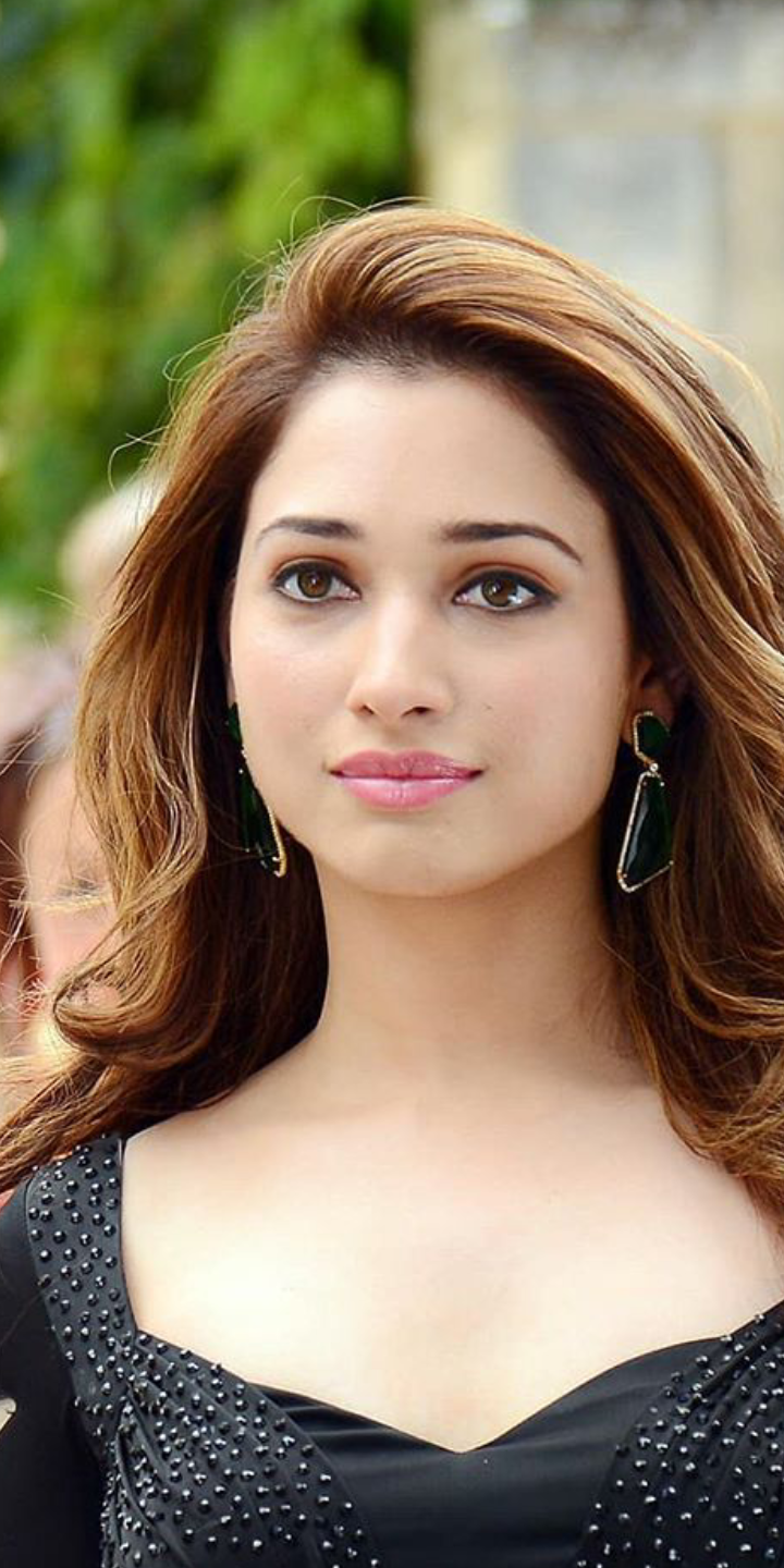  Tamannaah Bhatia Mobile Wallpapers