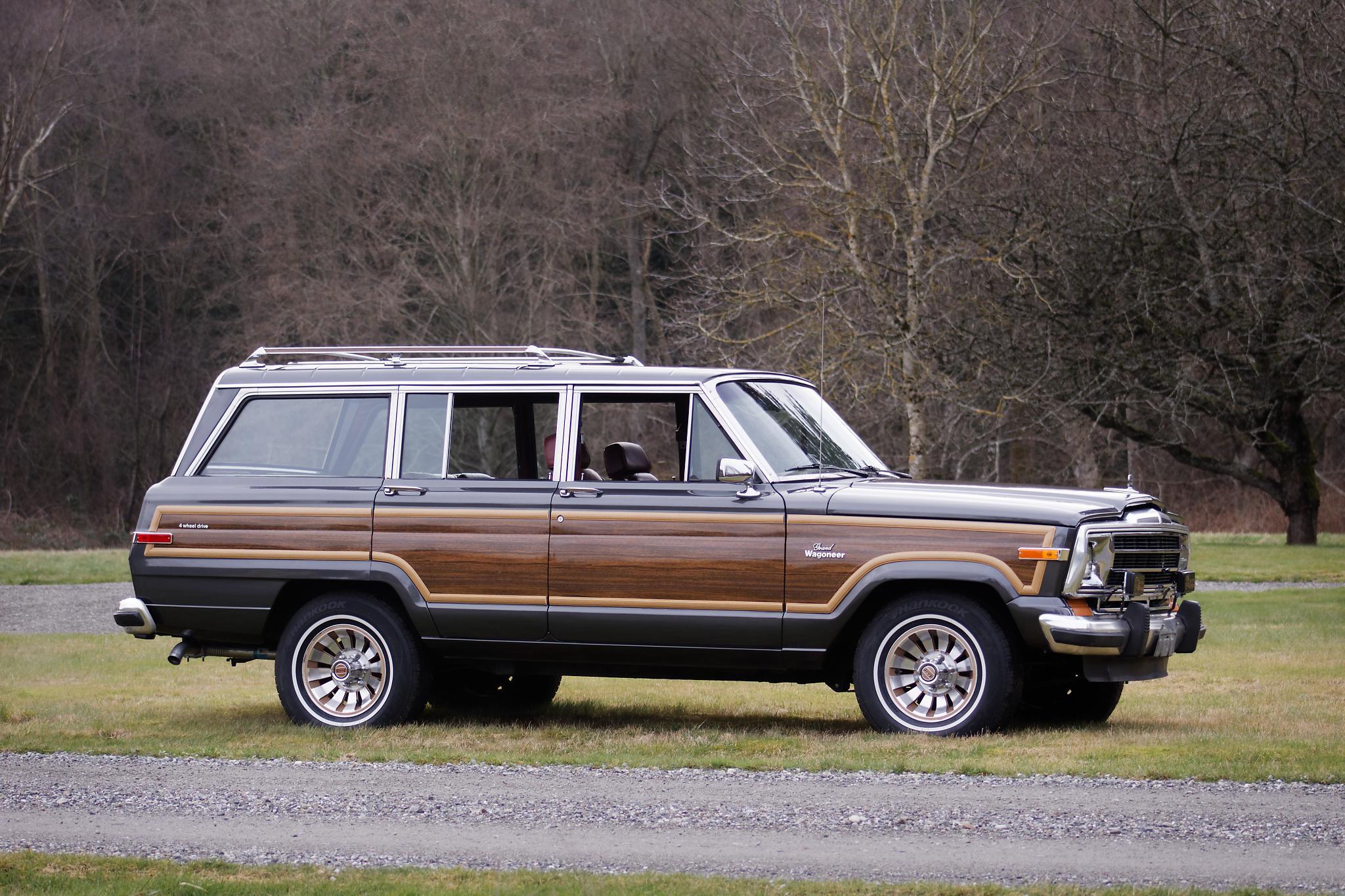 Jeep Grand Wagoneer 1991 багажник