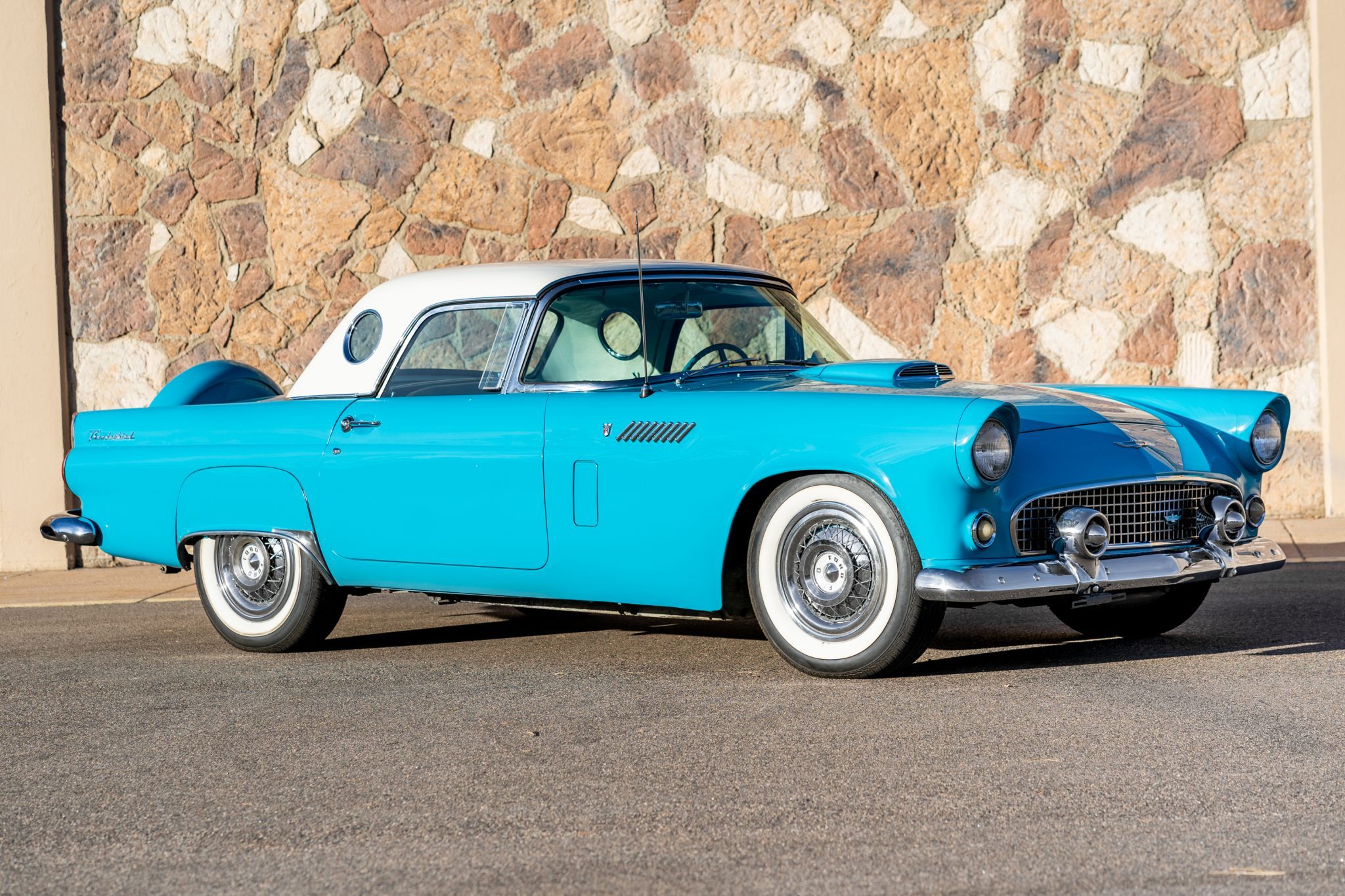 Ford Thunderbird 1957