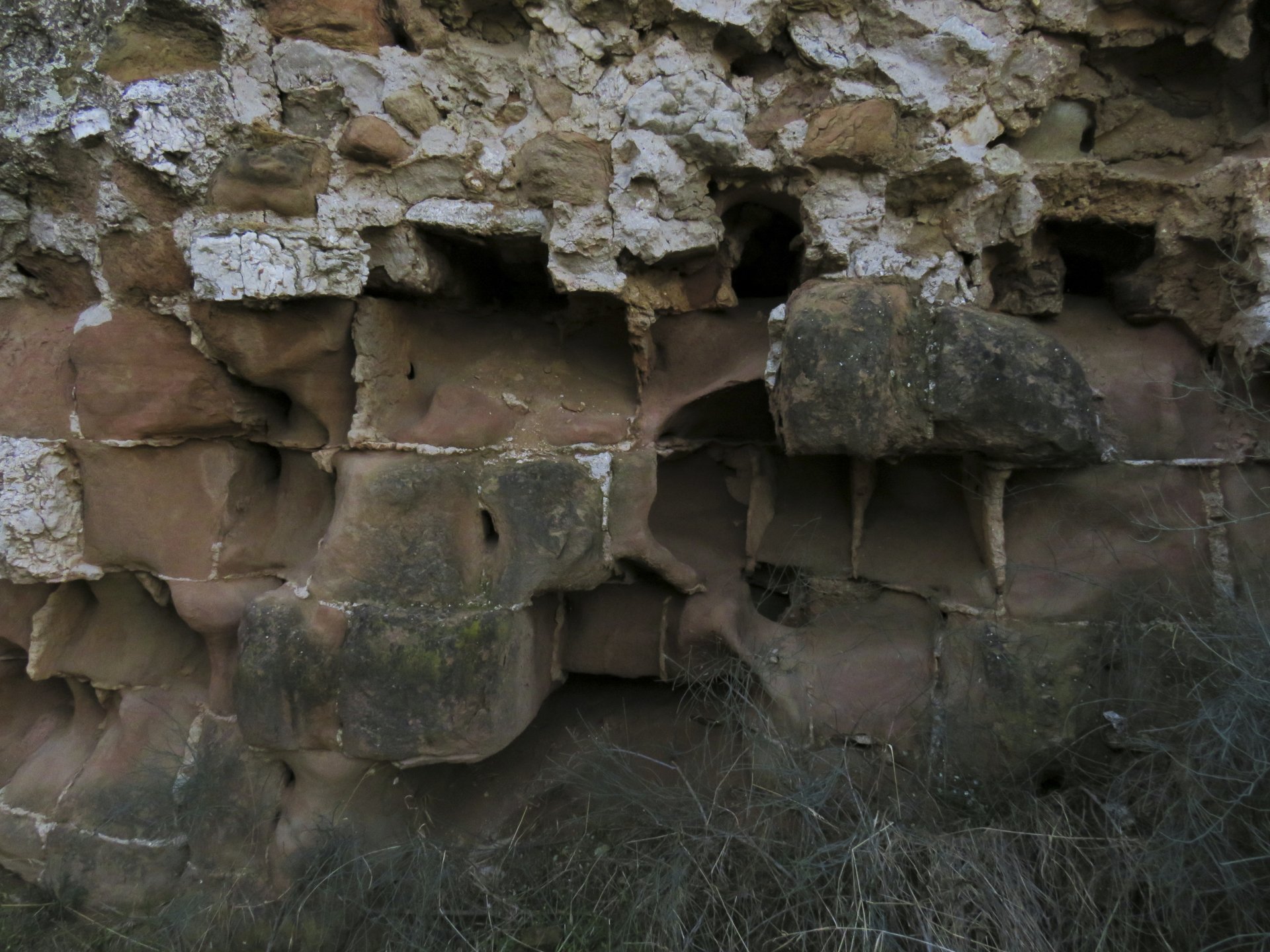  Antique wall