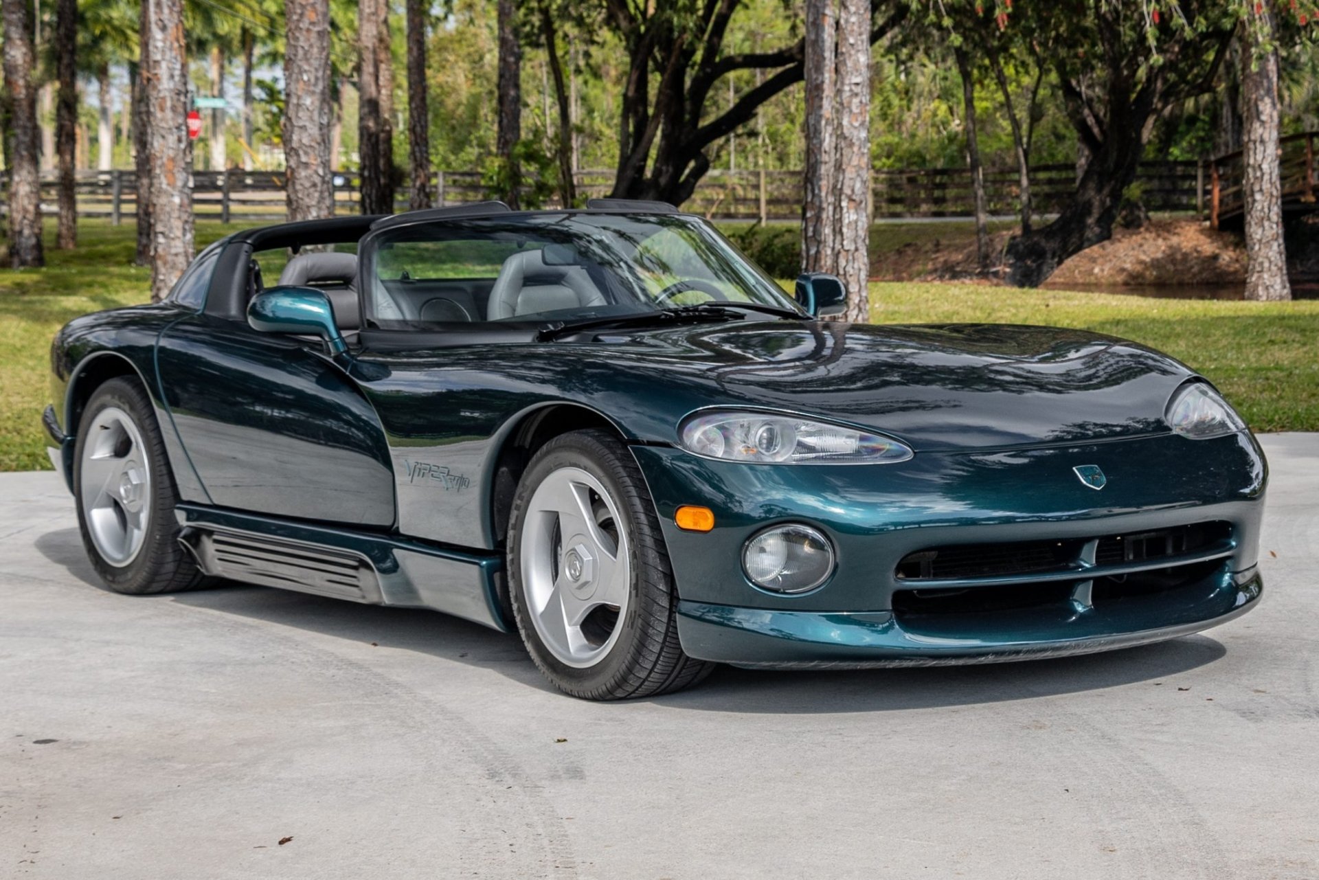 Dodge Viper 2021