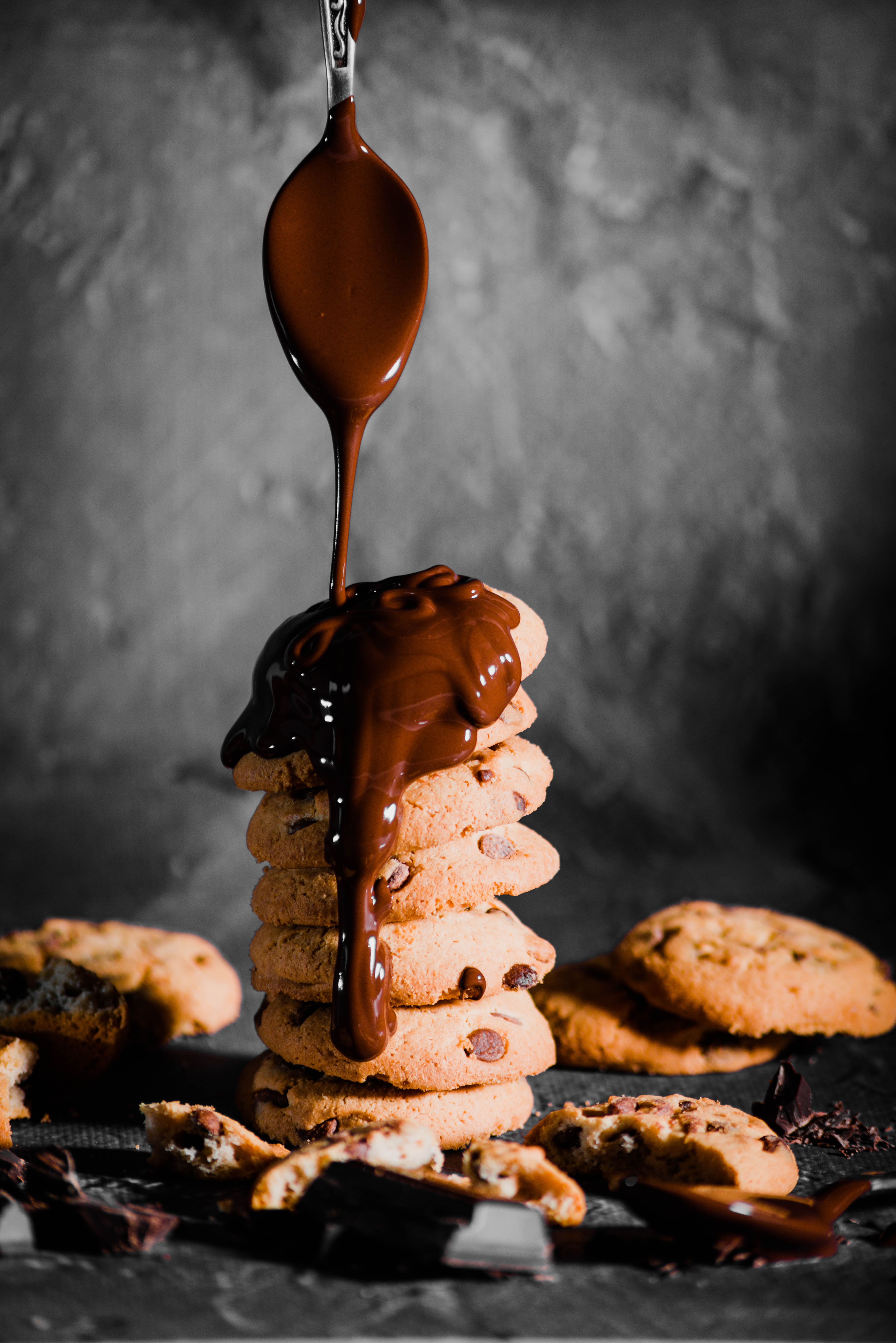 Chocolate cream on cookies