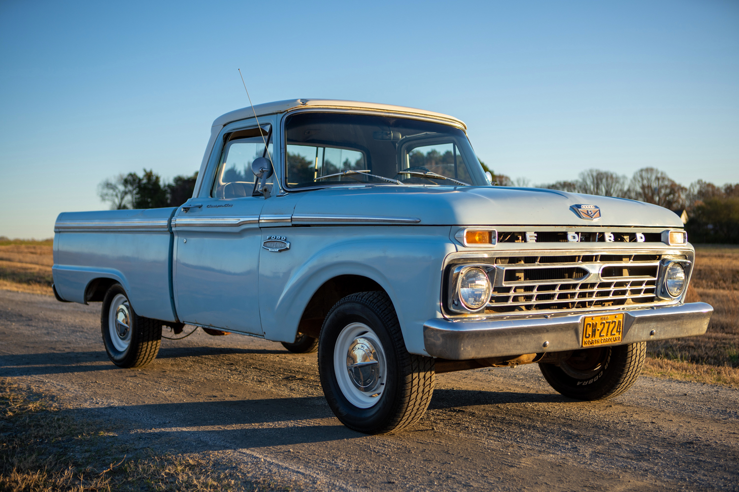 1966 Ford F-100 Custom Cab - Image Abyss