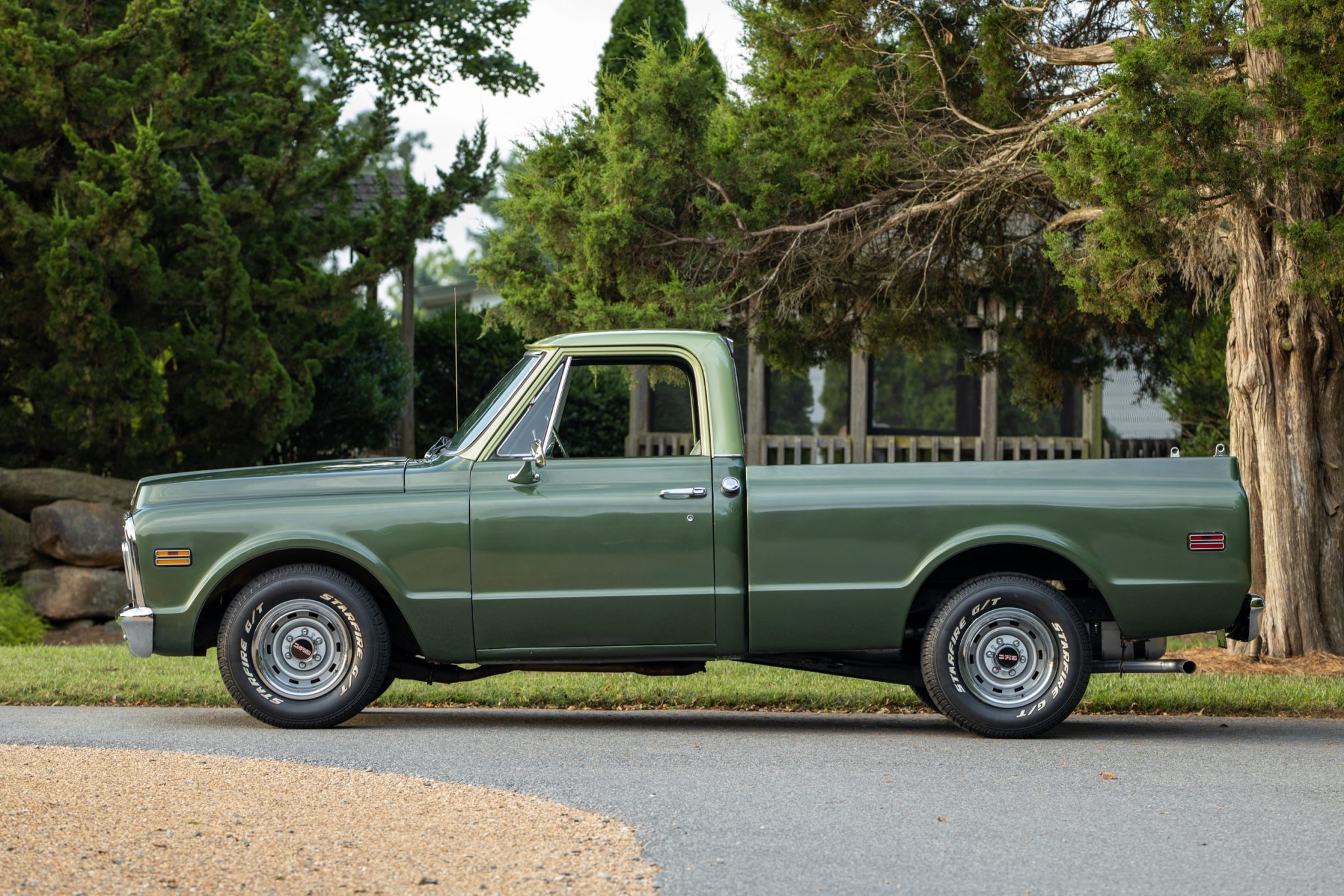 1970 GMC C1500 - Image Abyss