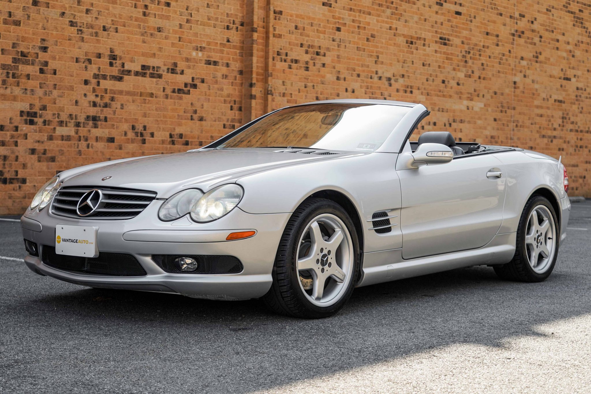 2003 Mercedes-Benz SL500 - Image Abyss