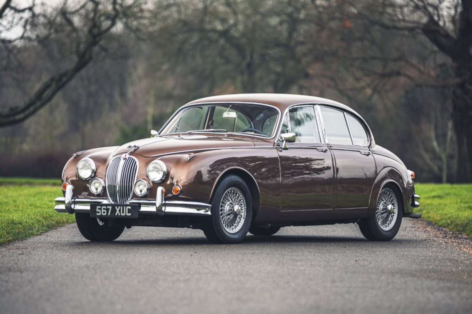 Автомобиль Jaguar MK 2